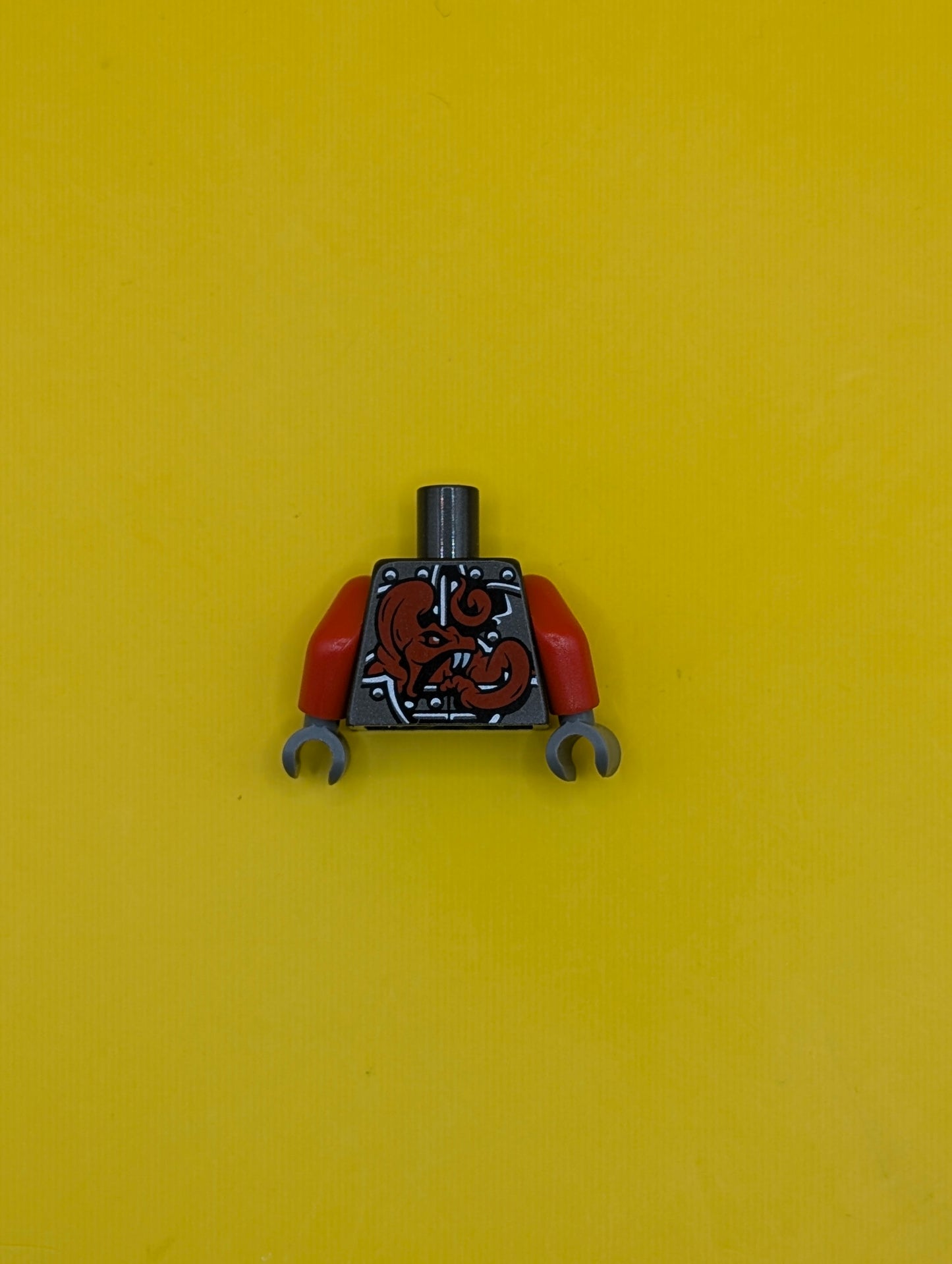 973pb2610c01 Torso Ninjago Metallic Silver Armor with Clock and Large Red Snake with White Fangs on Back Pattern / Red Arms / Dark Bluish Gray Hands Lego Part