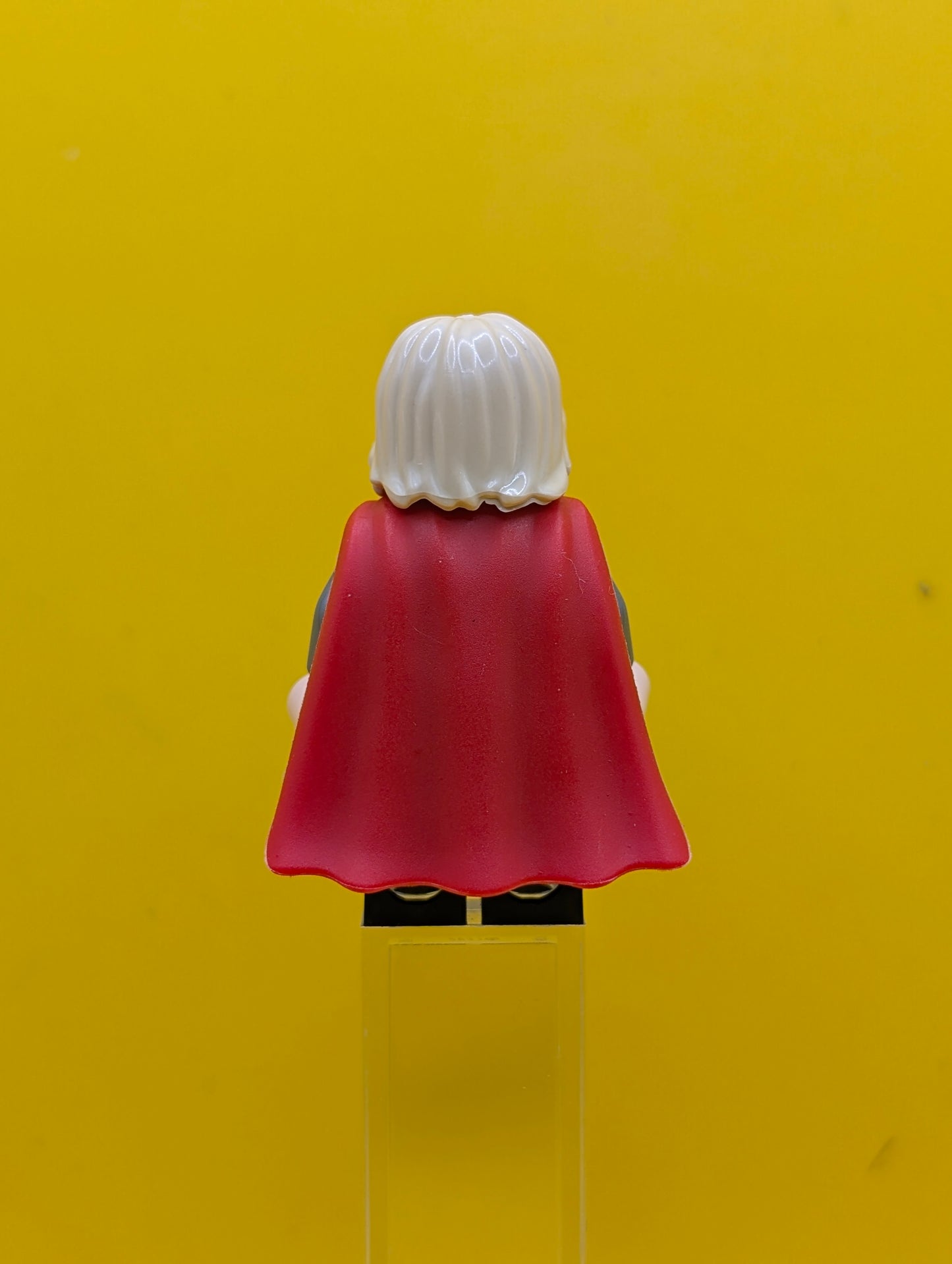 Thor sh0972 Flexible Rubber Cape, Black Legs, Tousled Hair Marvel Lego Minifigure