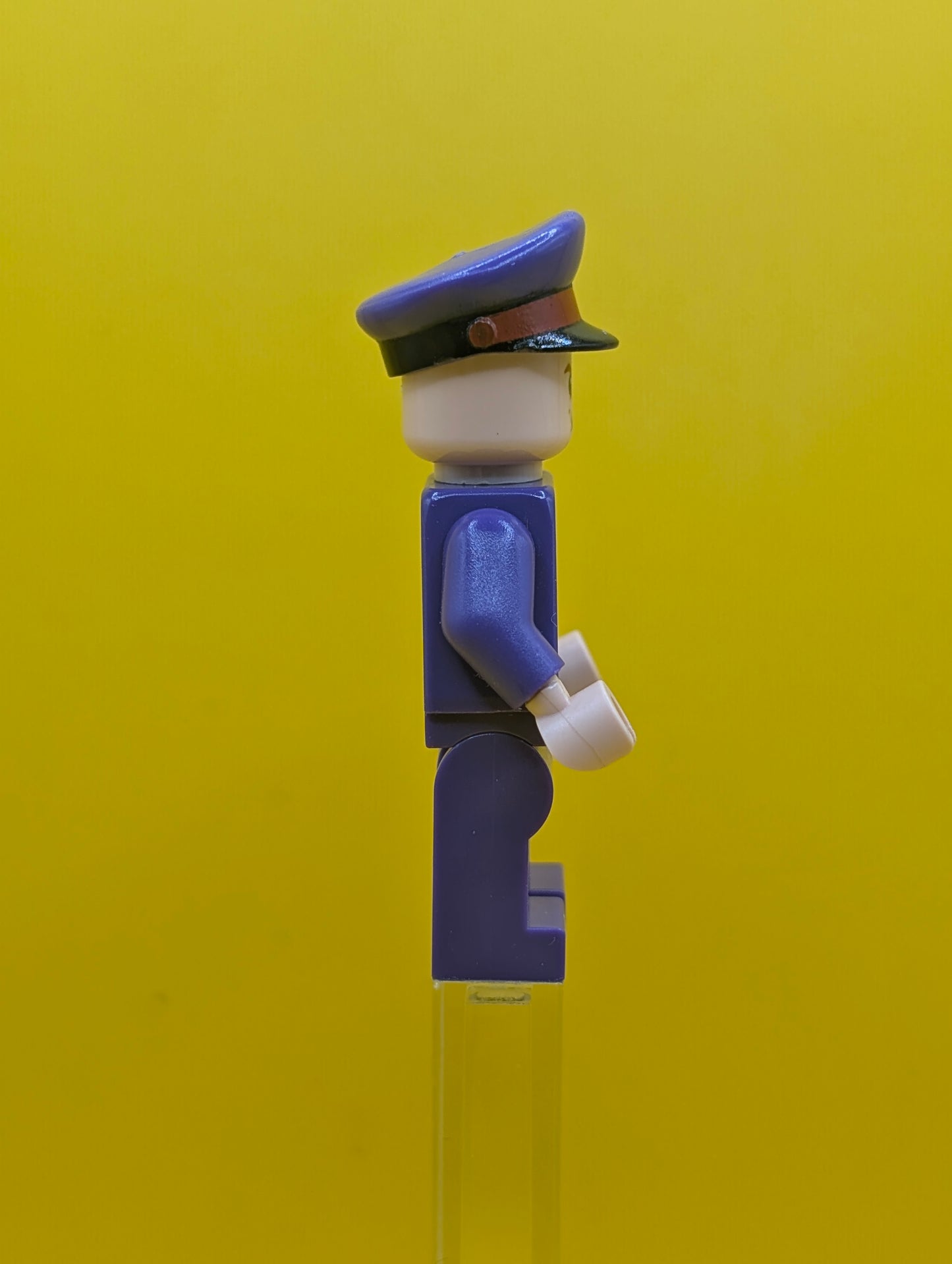 Stanley (Stan) Shunpike hp192 Knight Bus Conductor Uniform with Black Tie, Hat with Red Band Harry Potter Lego Minifigure