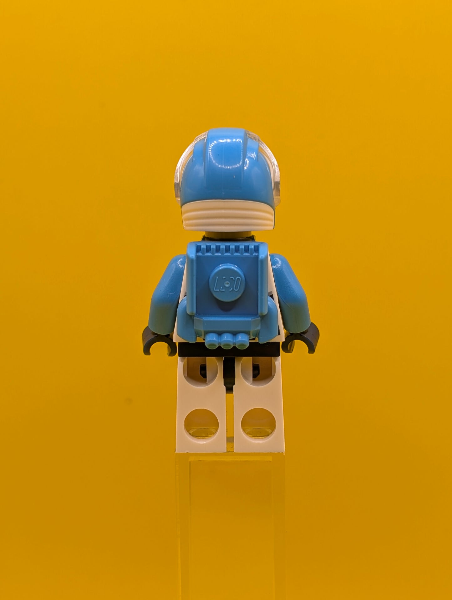 Astronaut cty1758 Male, White Spacesuit with Dark Azure Arms, Dark Azure Helmet, Trans-Clear Visor, Smirk City Lego Minifigure