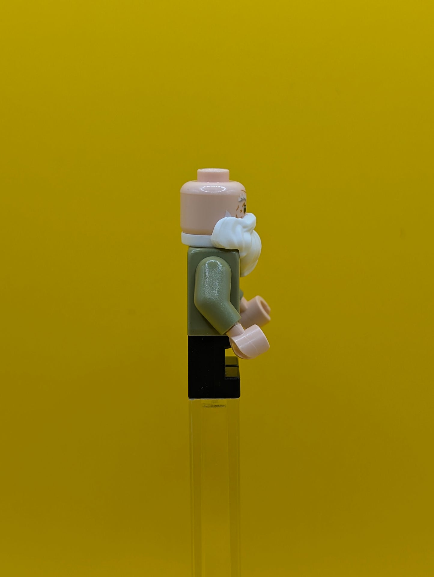 Professor Filius Flitwick hp524 Olive Green Suit, Black Short Legs Harry Potter Lego Minifigure