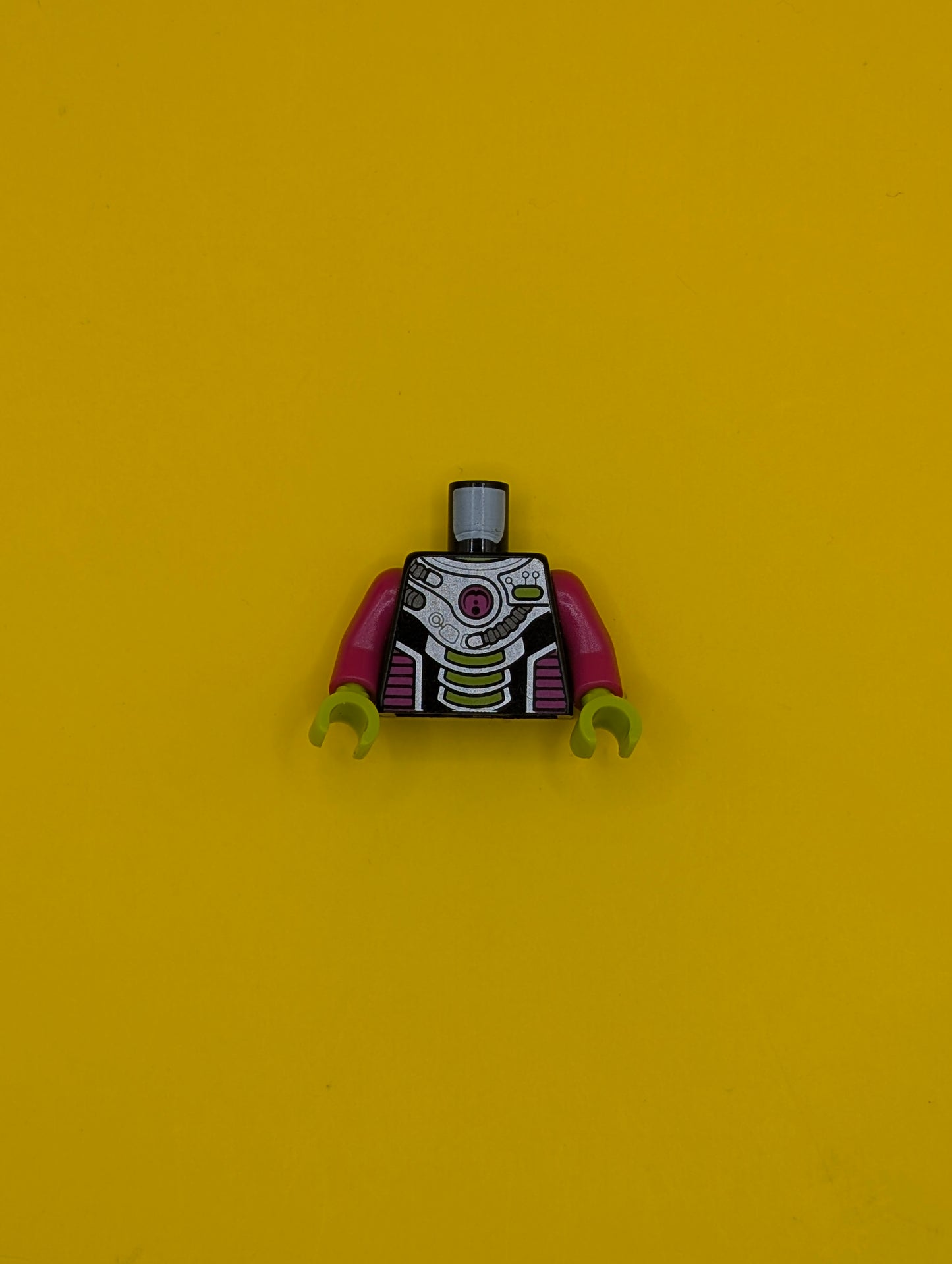 973pb0898c01 Torso Alien Conquest Alien Three Lime Bars Pattern / Magenta Arms / Lime Hands Lego Part