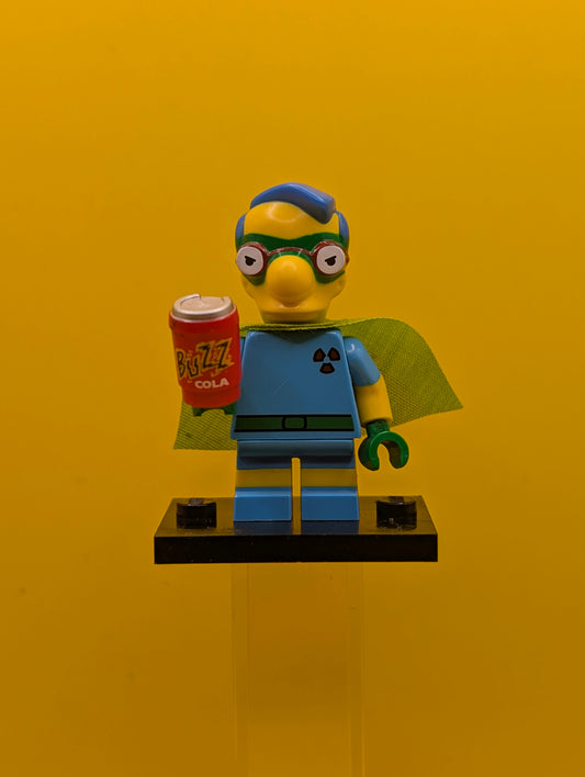 Fallout Boy Milhouse colsim2-6 The Simpsons, Series 2 (Complete Set with Stand and Accessories) Cmf Lego Minifigure