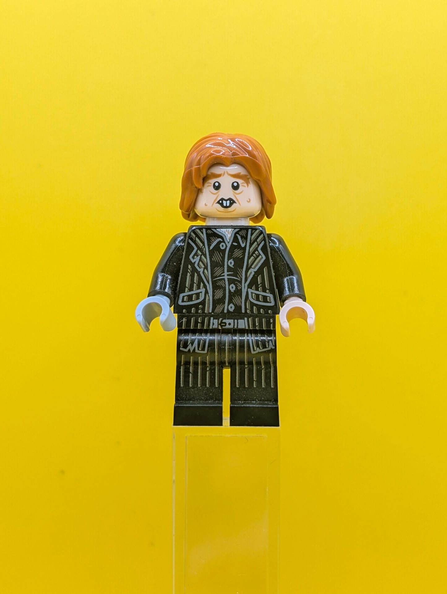 Peter Pettigrew (Wormtail) hp196 Black Suit, Light Bluish Gray Right Hand Harry Potter Lego Minifigure