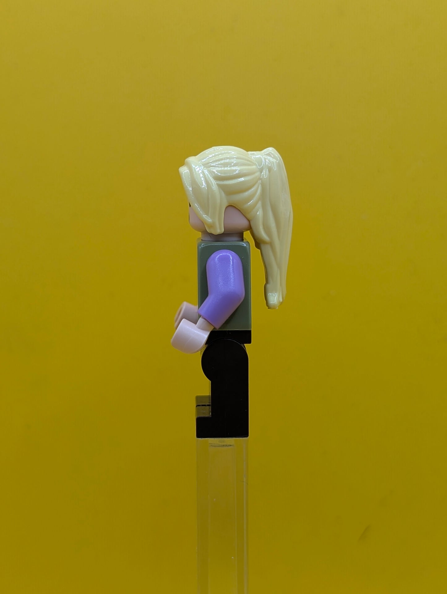 Phoebe Buffay idea061 Ideas Lego Minifigure