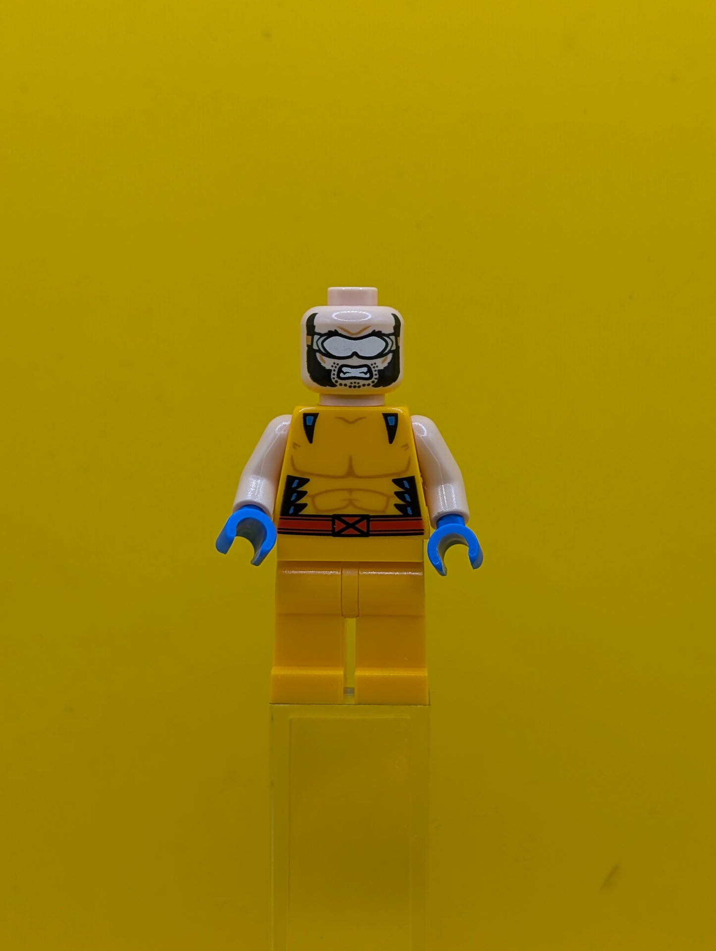 Wolverine sh0805 Bright Light Orange and Black Mask, Blue Hands Marvel Lego Minifigure
