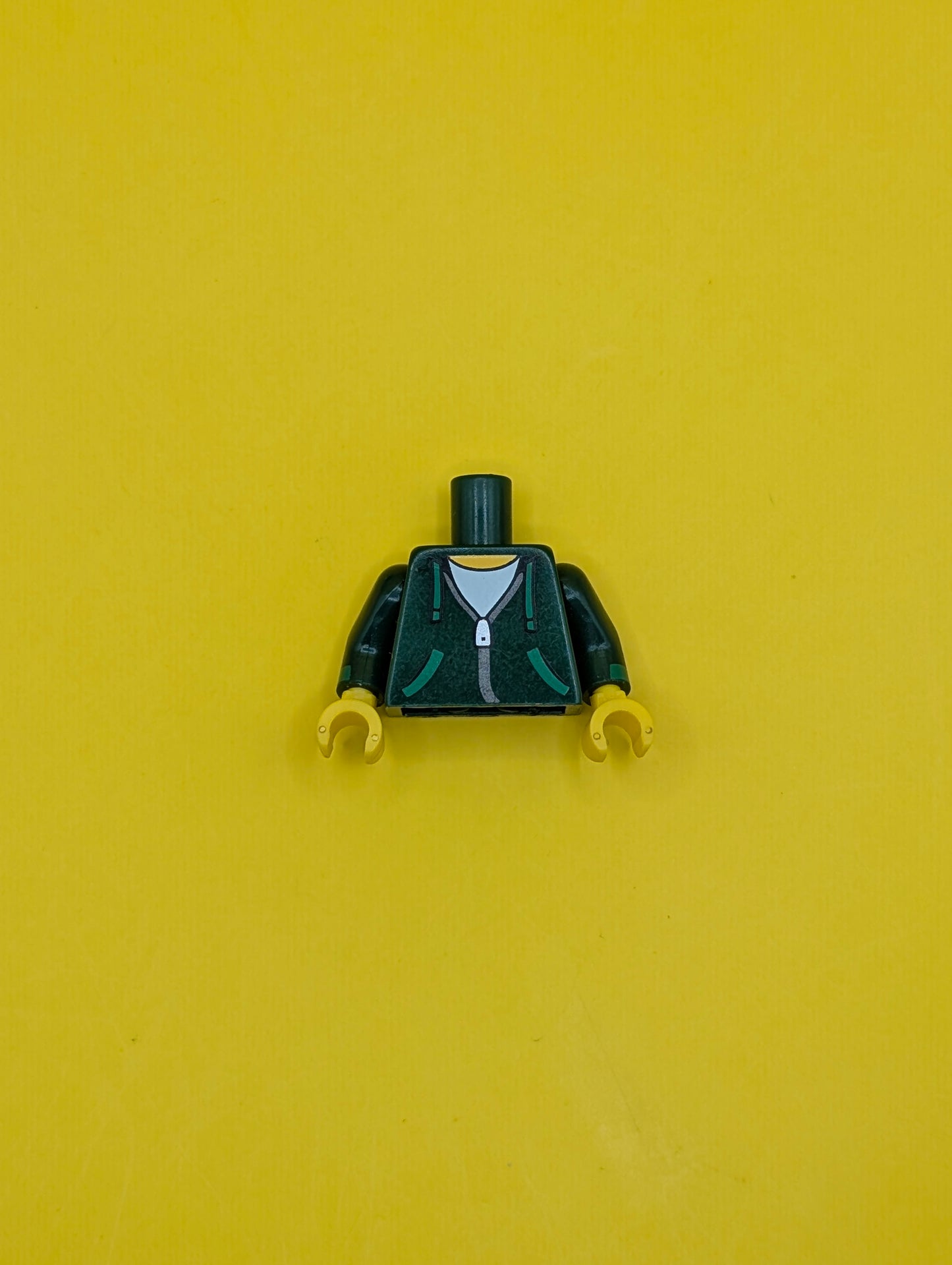 Torso Hoodie with Green Ties and Pockets, Silver Zipper over White Shirt Pattern / Dark Green Arms with Green Cuffs Pattern / Yellow Hands 973pb2789c01 Lego