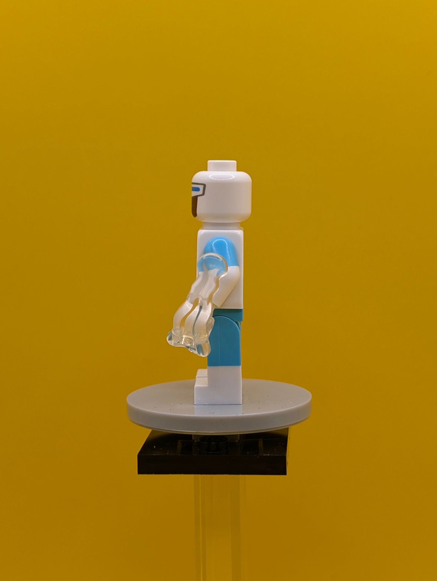 Frozone coldis2-18 Disney Series 2 (Complete Set with Stand and Accessories) Lego Minifigure