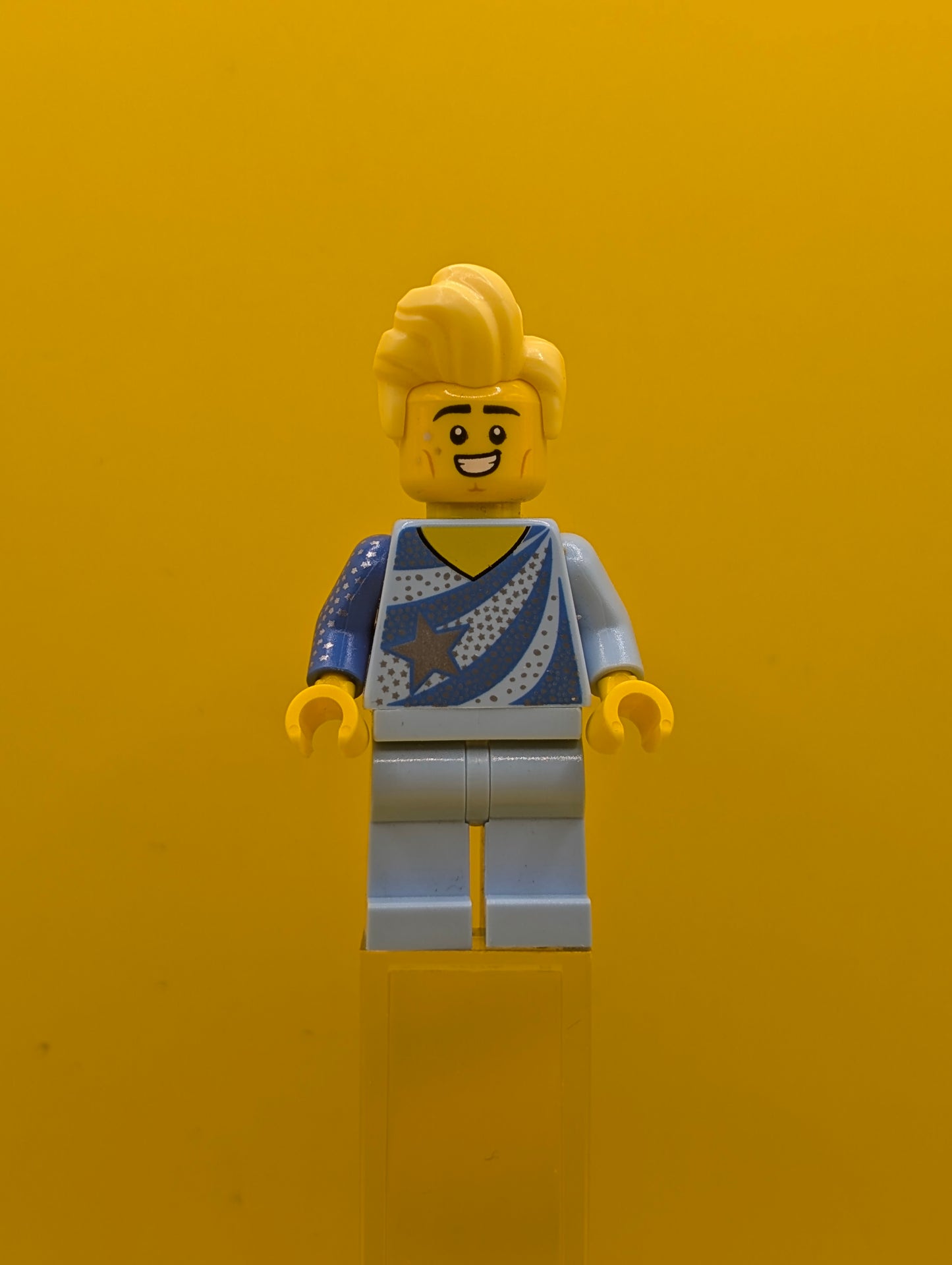Figure Skating Champion col391 Series 22 (Minifigure Only without Stand and Accessories) Cmf Lego Minifigure