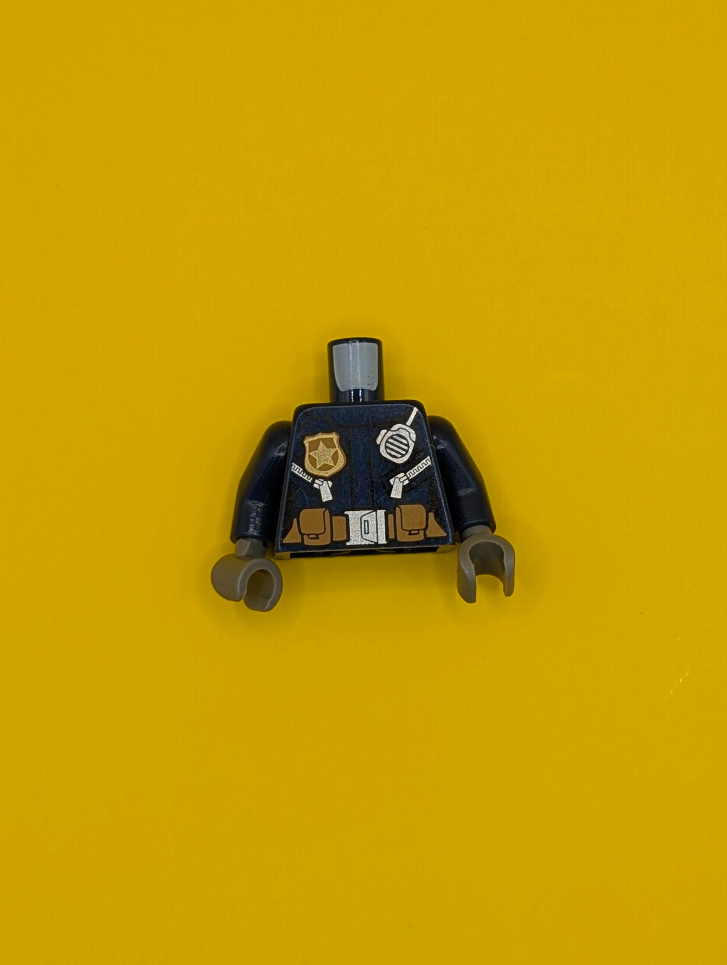 Torso Police Female Jacket with Zippers, Gold Badge, Radio and 'POLICE' Pattern on Reverse / Dark Blue Arms / Dark Bluish Gray Hands 973pb2606c01 Lego