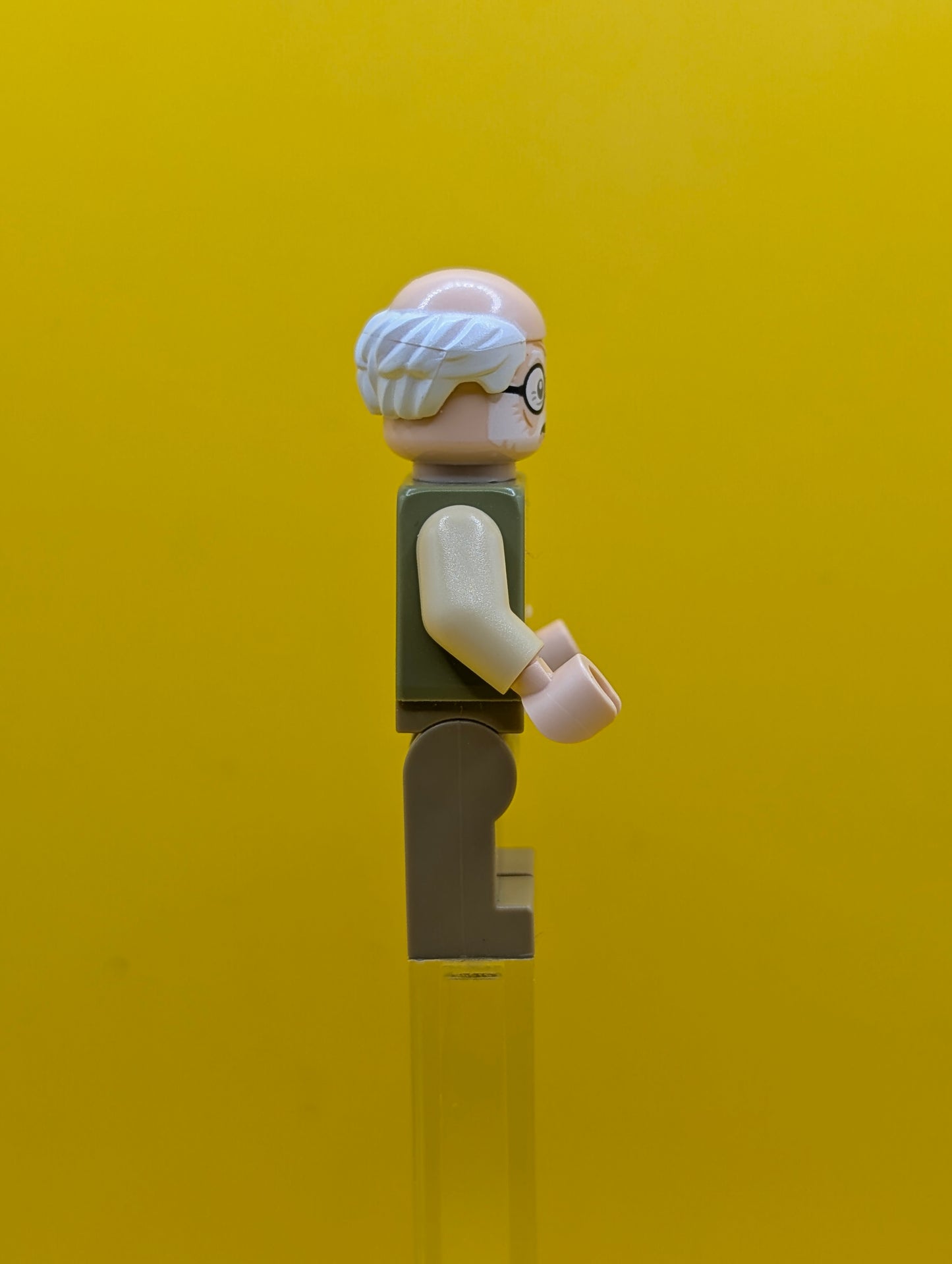 Ernie Prang hp193 Olive Green Vest Knit, Half Bald, Dark Tan Legs Harry Potter Lego Minifigure