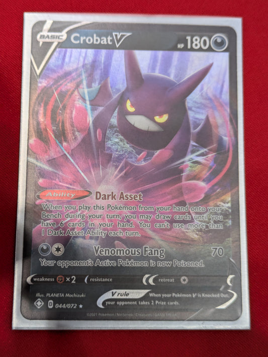 #104/189 Crobat V SWSH03: Darkness Ablaze