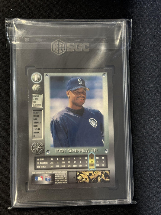 #107 Ken Griffey Jr. 1996 Metal Universe 9 Seattle Mariners MT sports