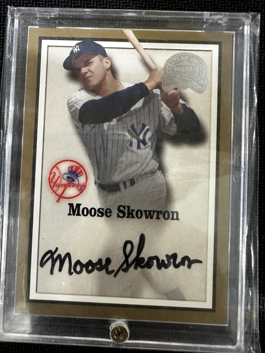 #NNO Moose Skowron 2000 Fleer Greats of the Game Auto