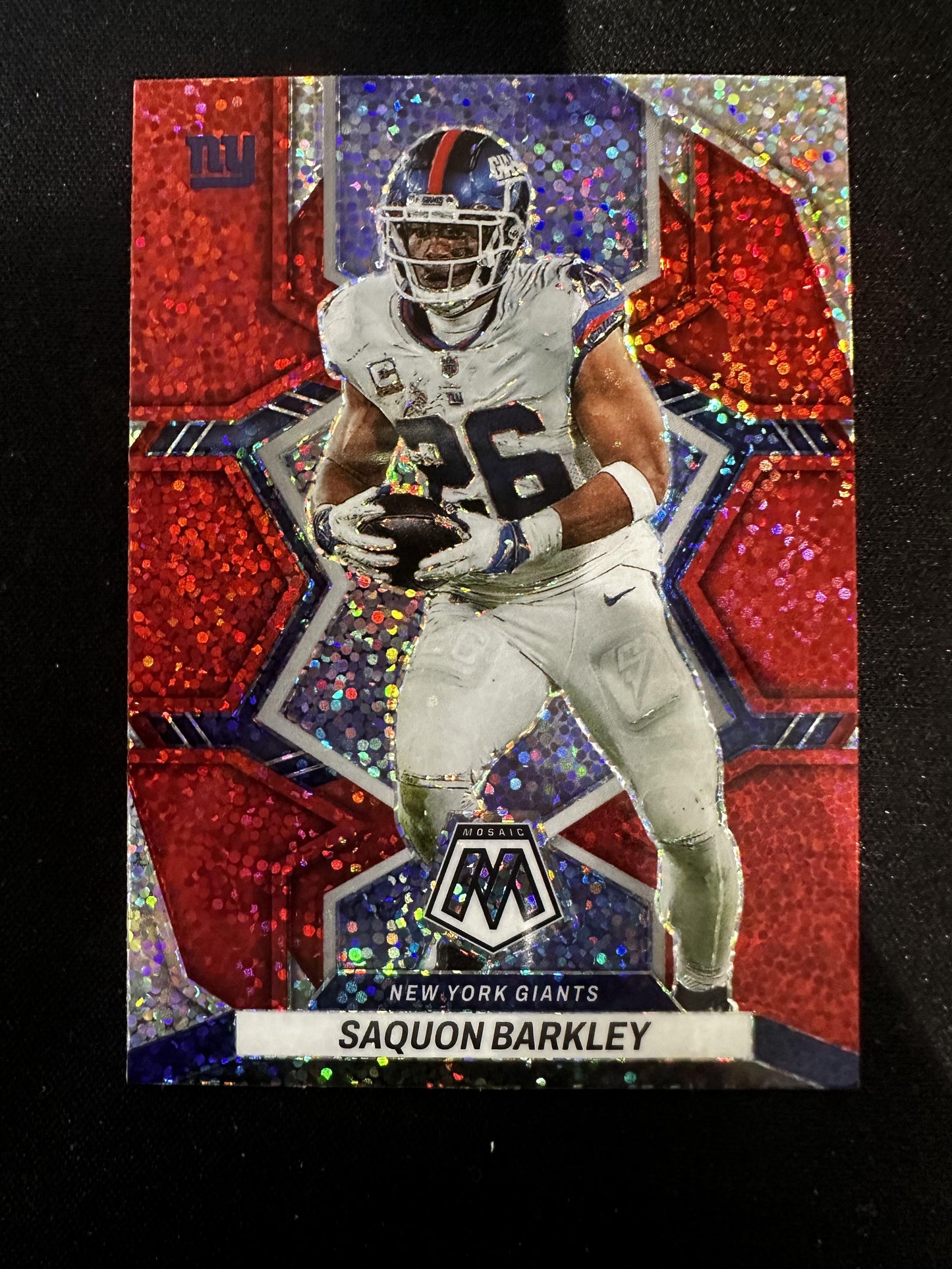 #146 Saquon Barkley 2022 Panini Mosaic New York Giants sports Sparkle Red