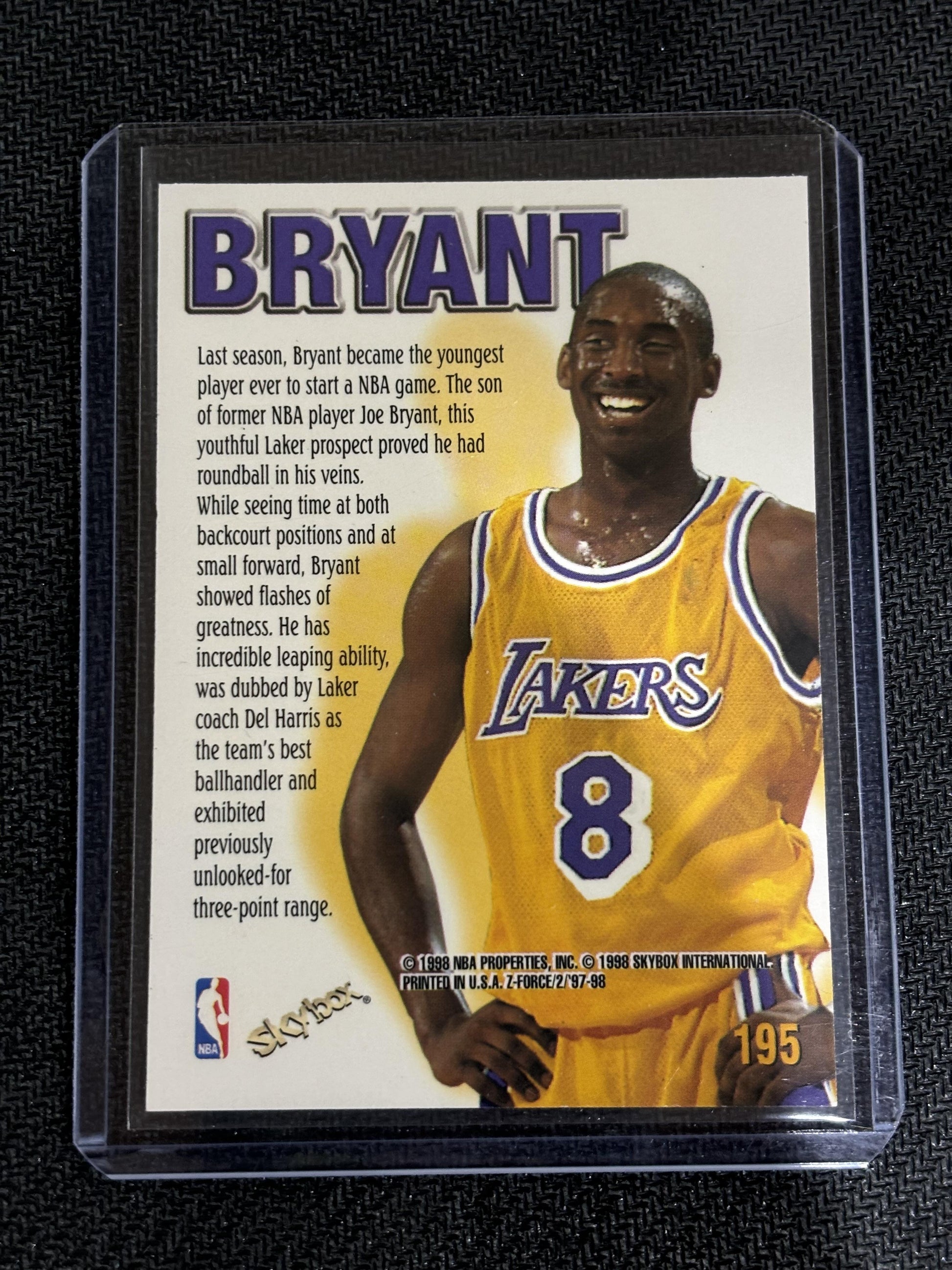 #195 Kobe Bryant 1997-98 SkyBox Z-Force Los Angeles Lakers