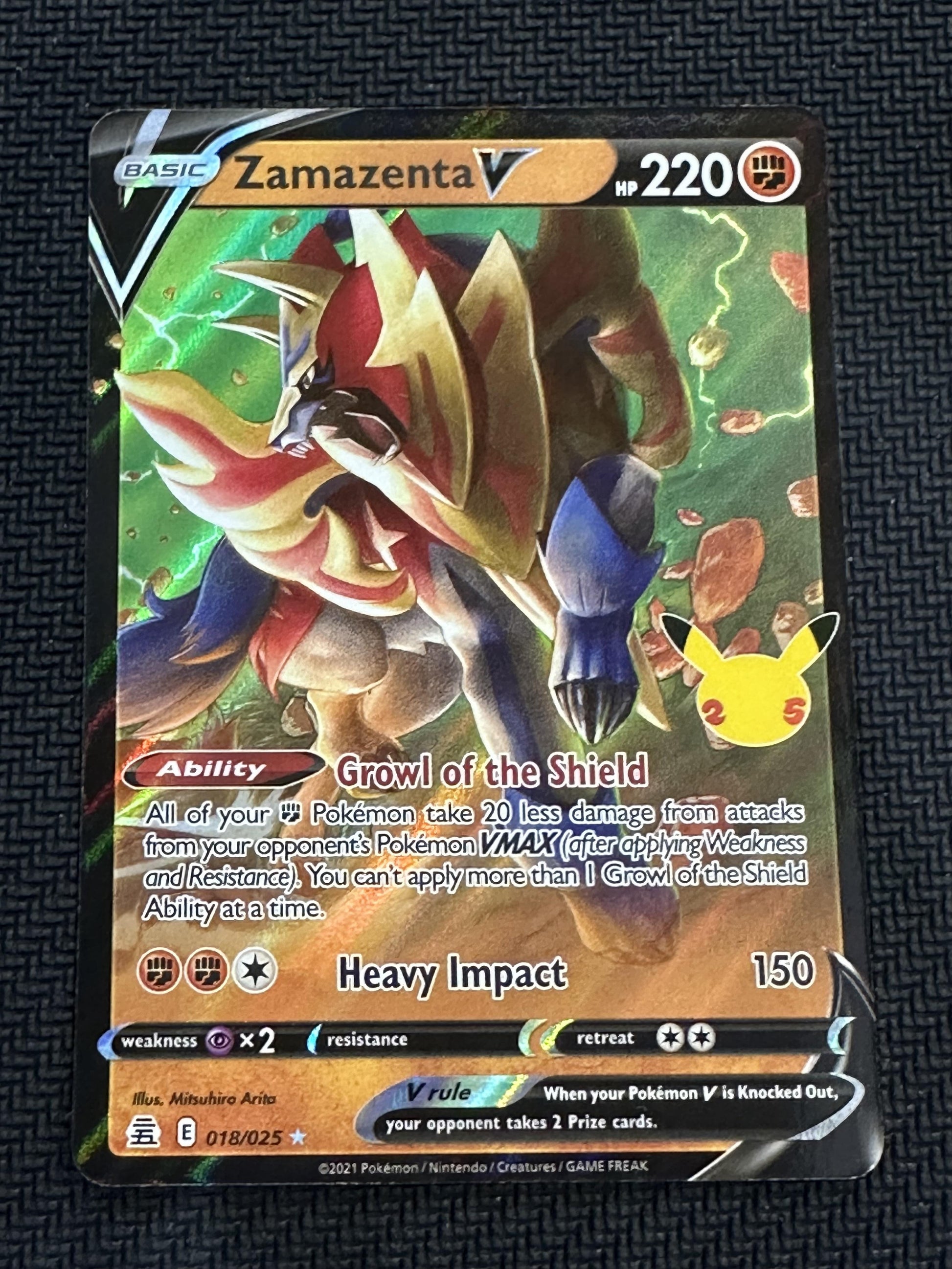 #018/025 Zamazenta V Celebrations