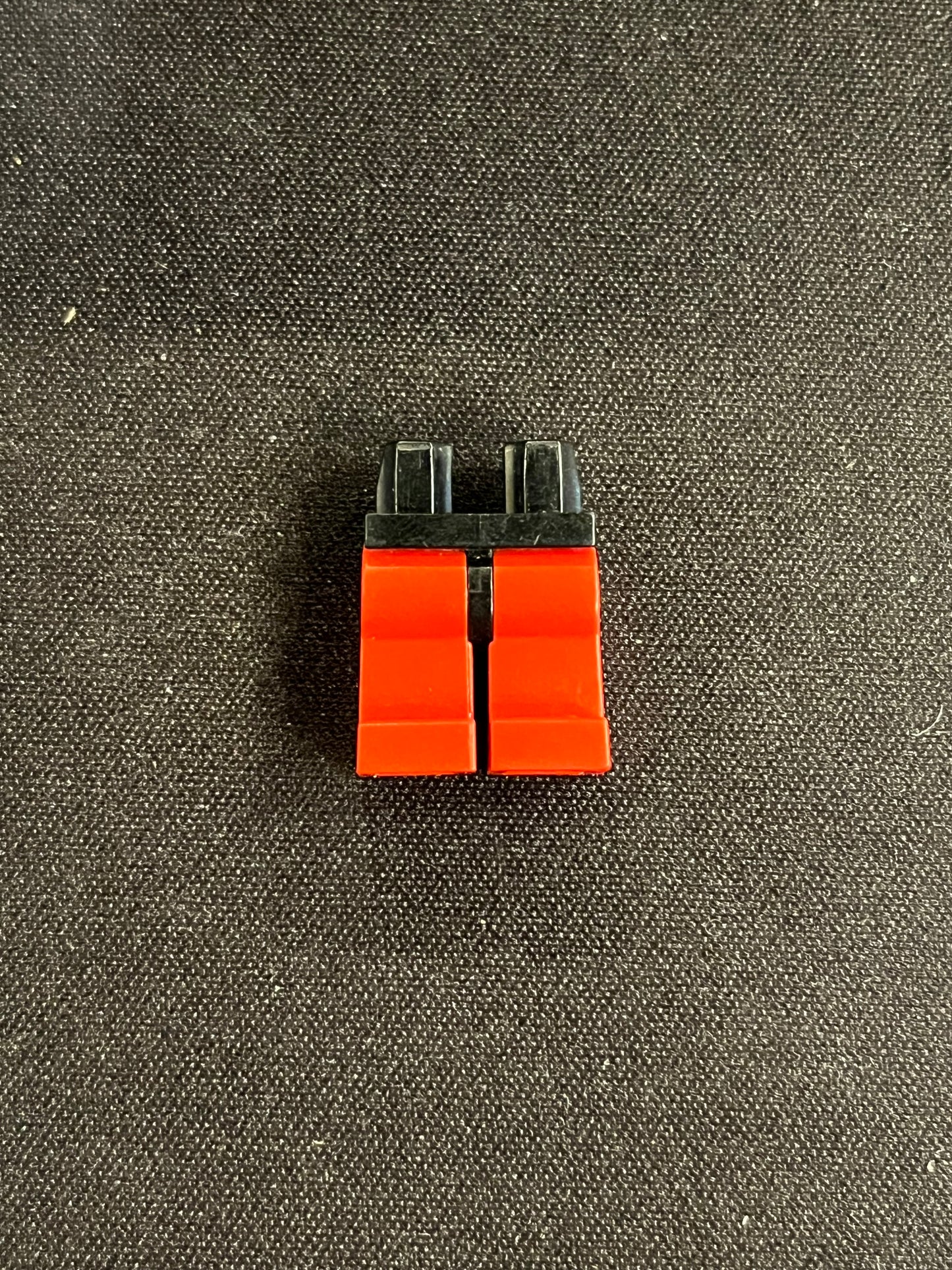970c05 Hips and Red Legs Lego Part