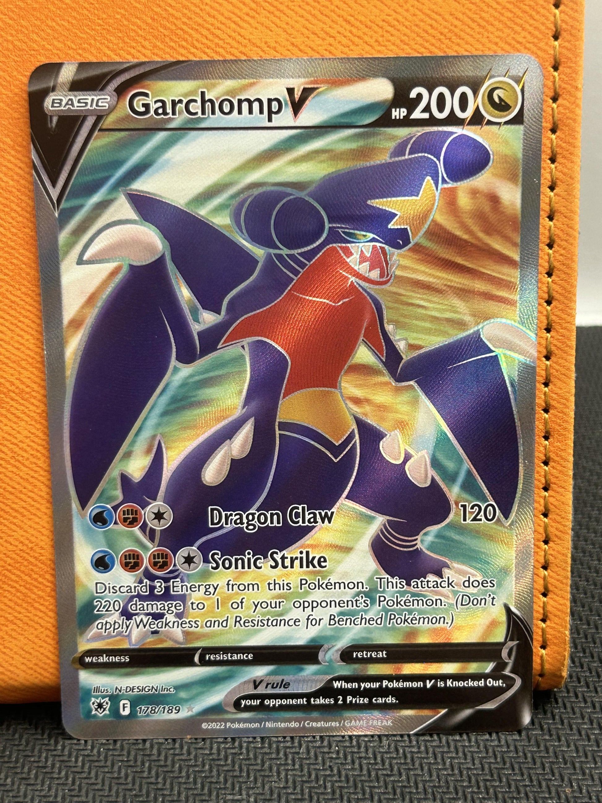 #178/189 Garchomp V (Full Art) SWSH10: Astral Radiance