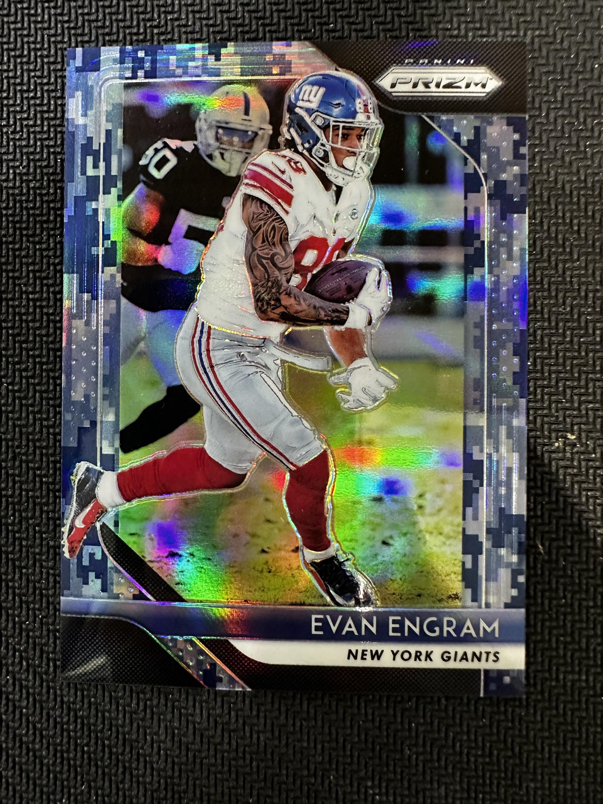 #61 Evan Engram 2018 Panini Prizm SN #/25 New York Giants sports Prizm Camo