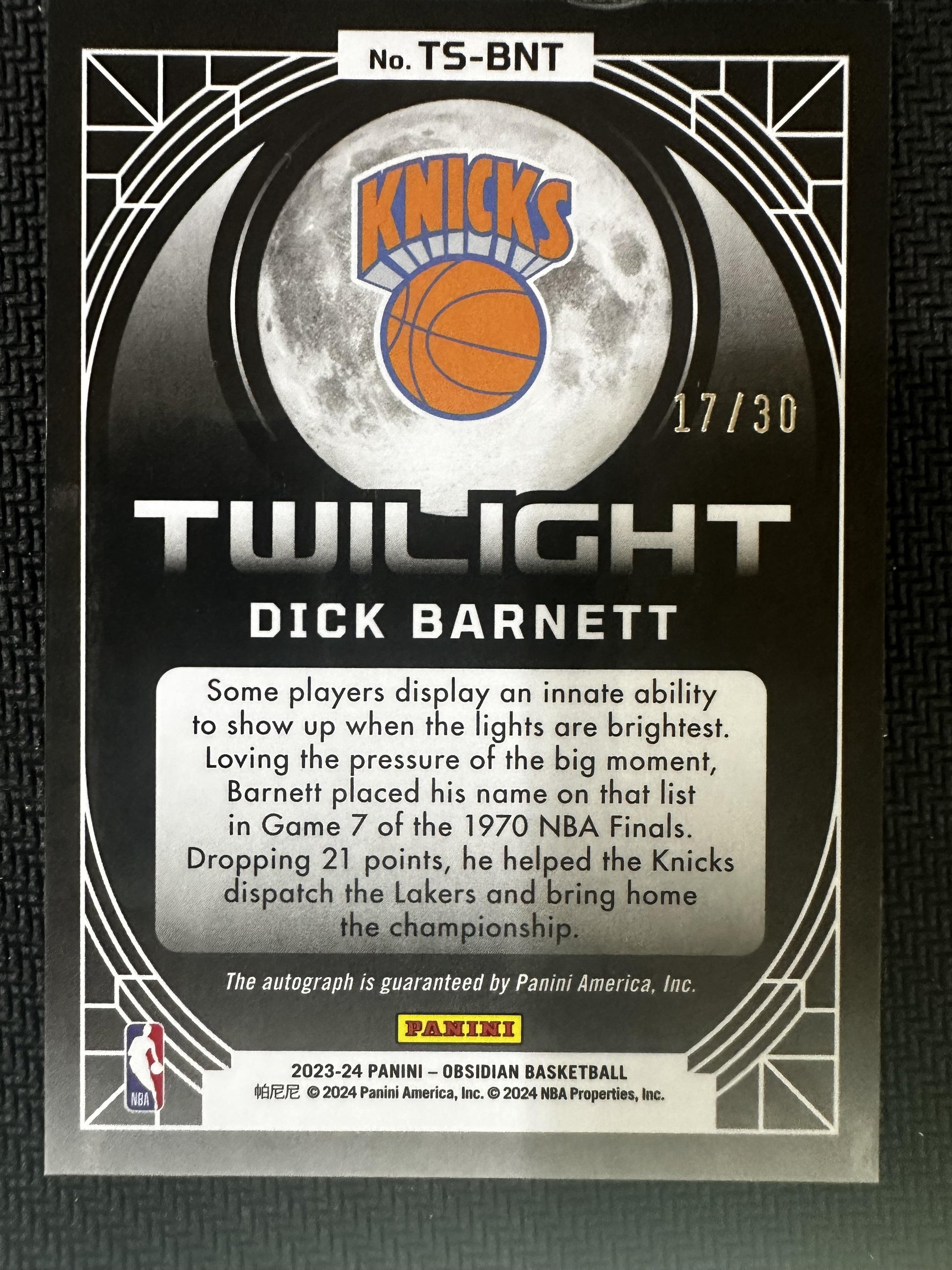 #TS-BNT Dick Barnett 2023 Obsidian /30 Knicks Twilight Auto Electric Etch Blue