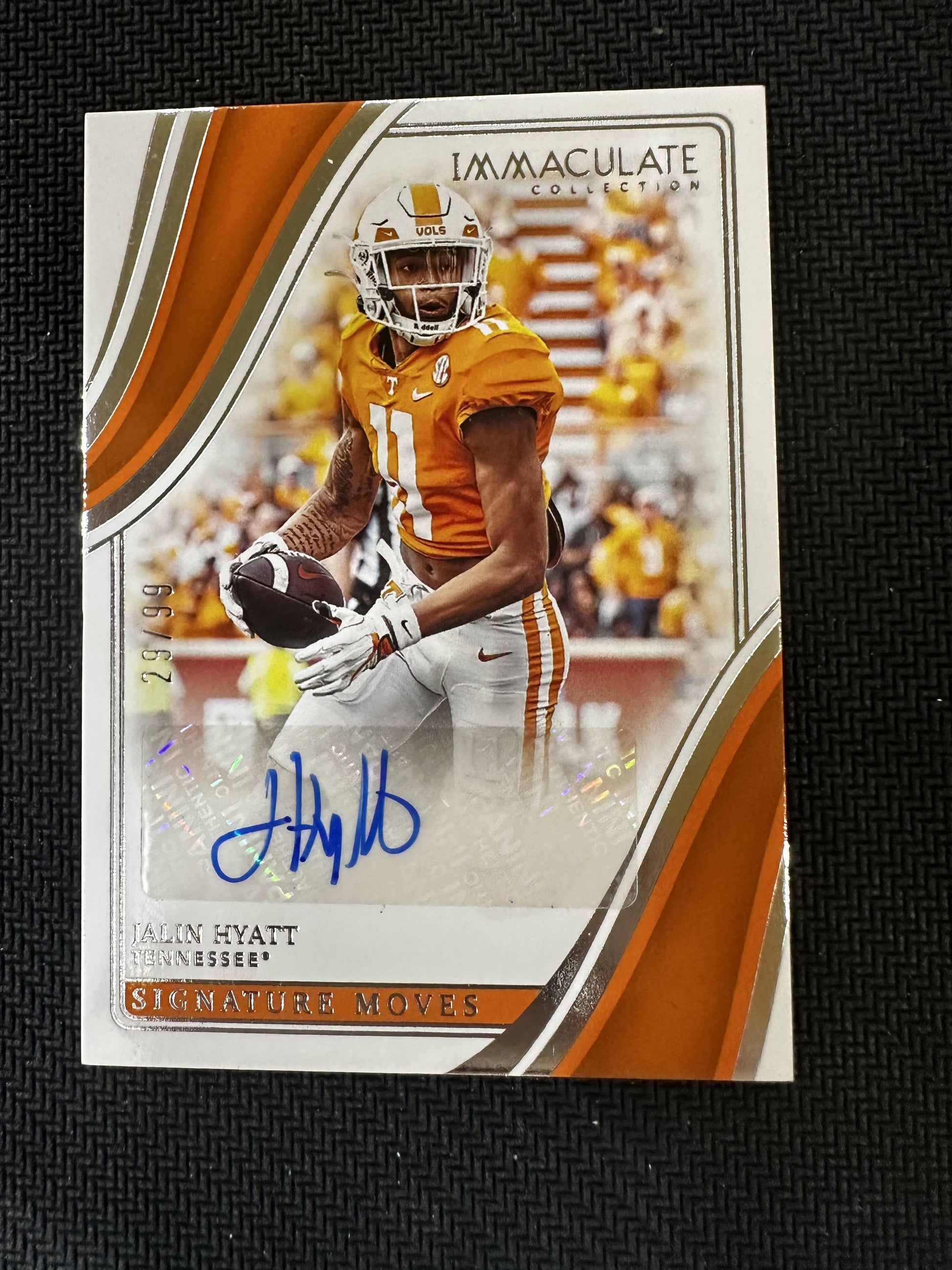 #SM-JH Jalin Hyatt 2023 Panini Immaculate Collegiate /99 Signature Moves