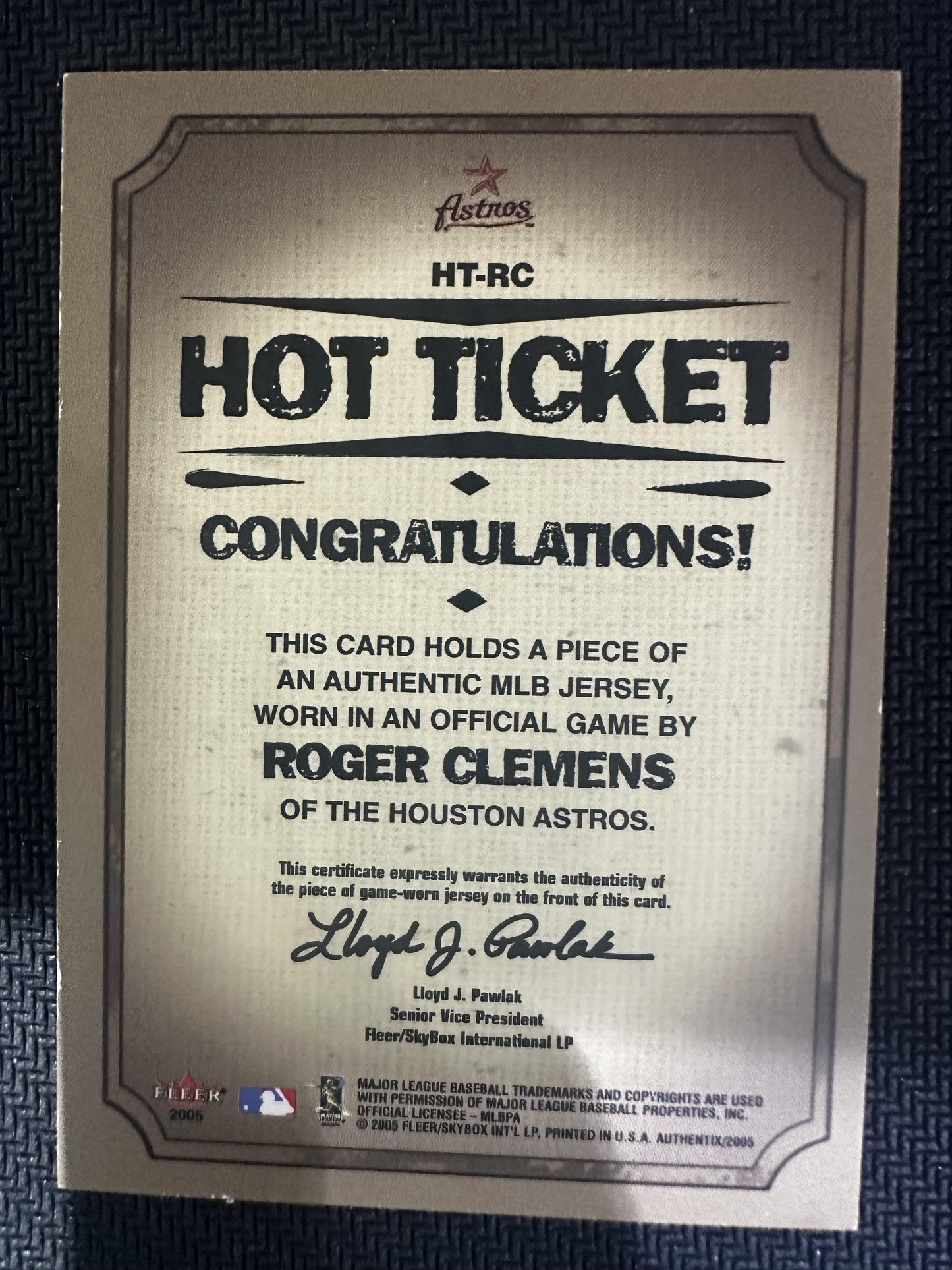 #HT-RC Roger Clemens 2005 Fleer Authentix MEM Houston Astros Hot Ticket Jersey