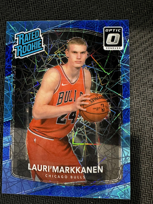 #159 Lauri Markkanen 2017-18 Donruss Optic Bulls Blue Velocity