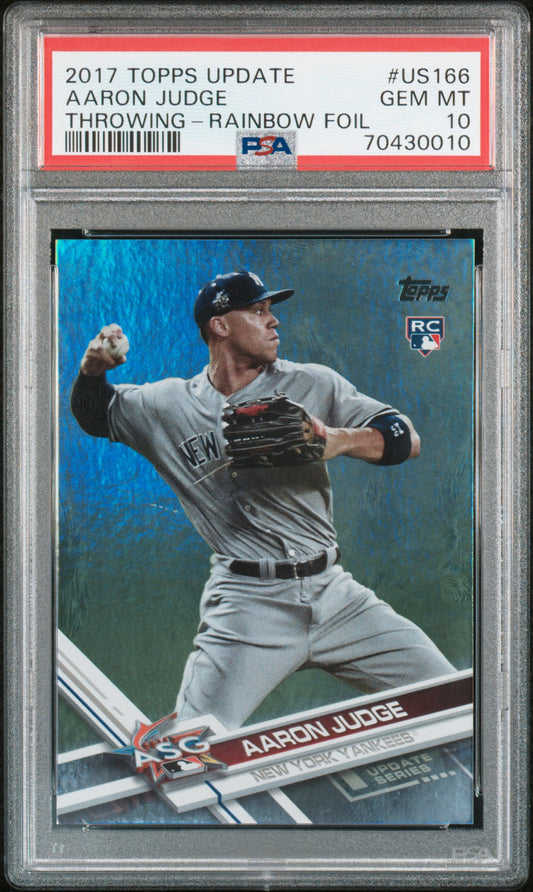 #US166 Aaron Judge 2017 Topps Update 10 GEM-MT sports Throwing-Rainbow Foil