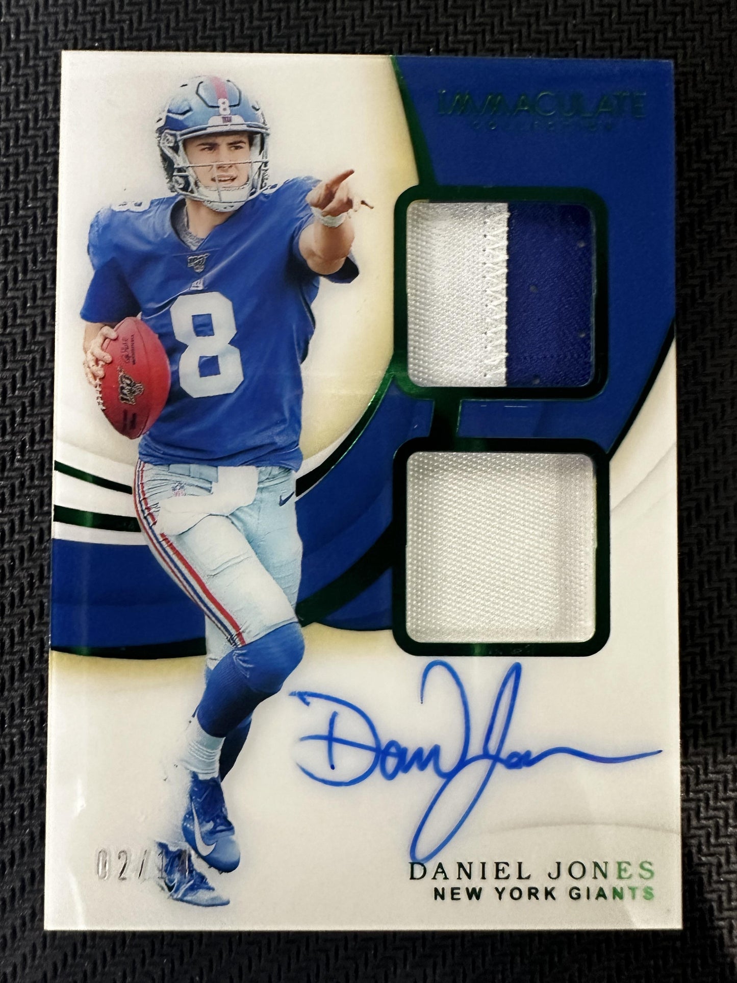 #ISPR-DJ Daniel Jones 2019 Panini Immaculate Auto /14 Giants Patch Emerald