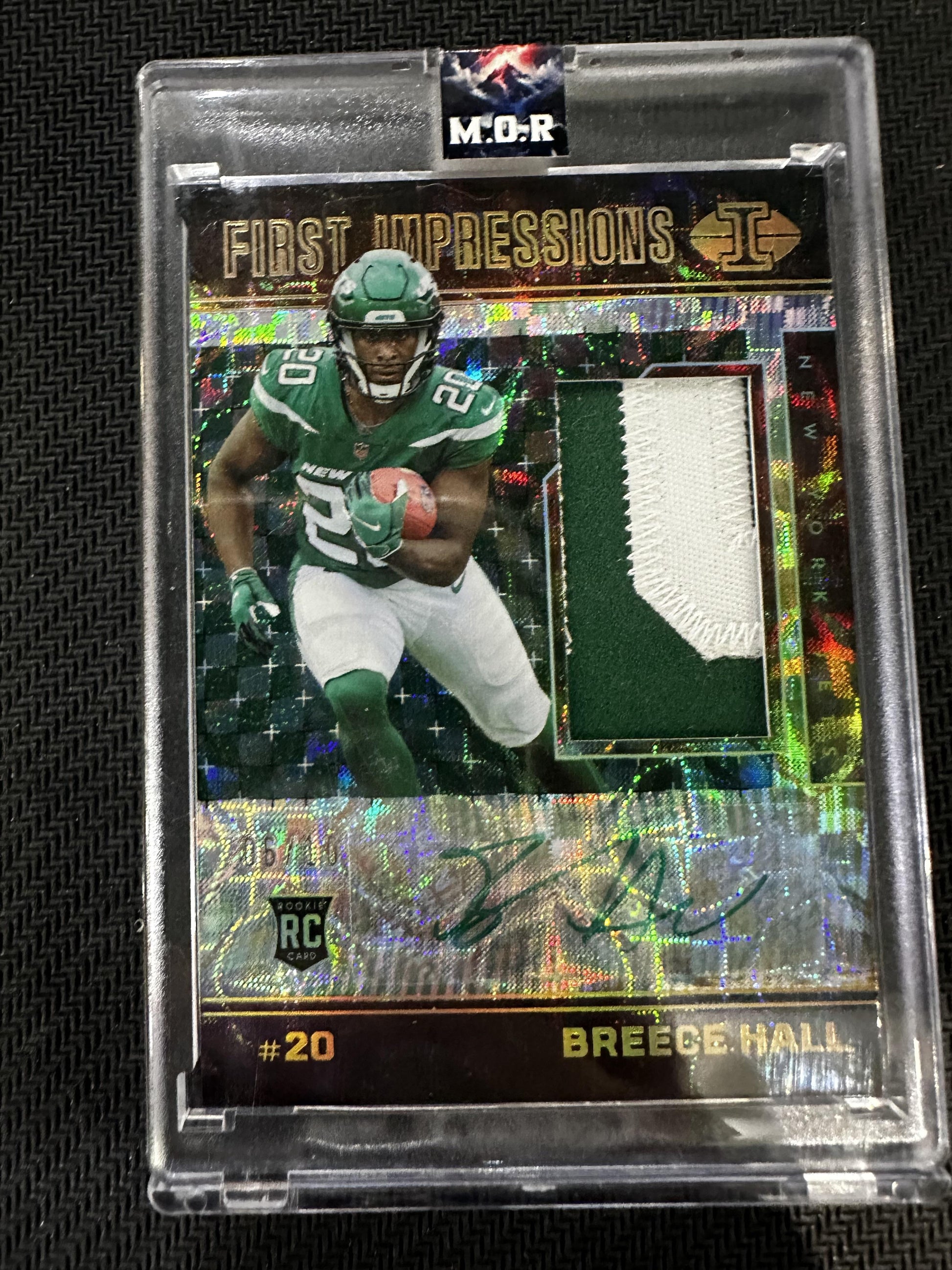 #117 Breece Hall 2022 Panini Illusions /10 Jets First Impressions Auto Green