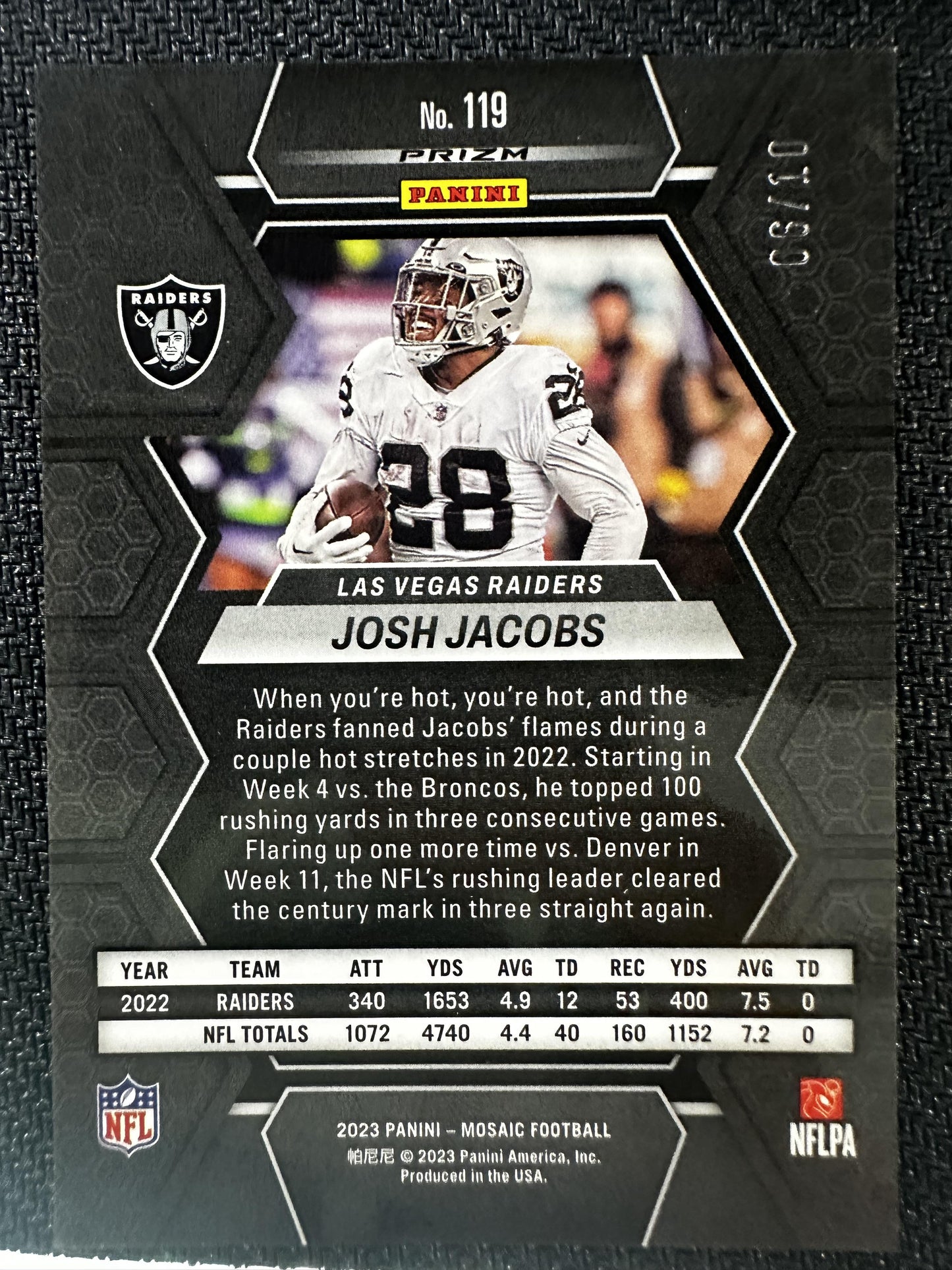 #119 Josh Jacobs 2023 Panini Mosaic SN #/10 Las Vegas Raiders sports Gold Mosaic