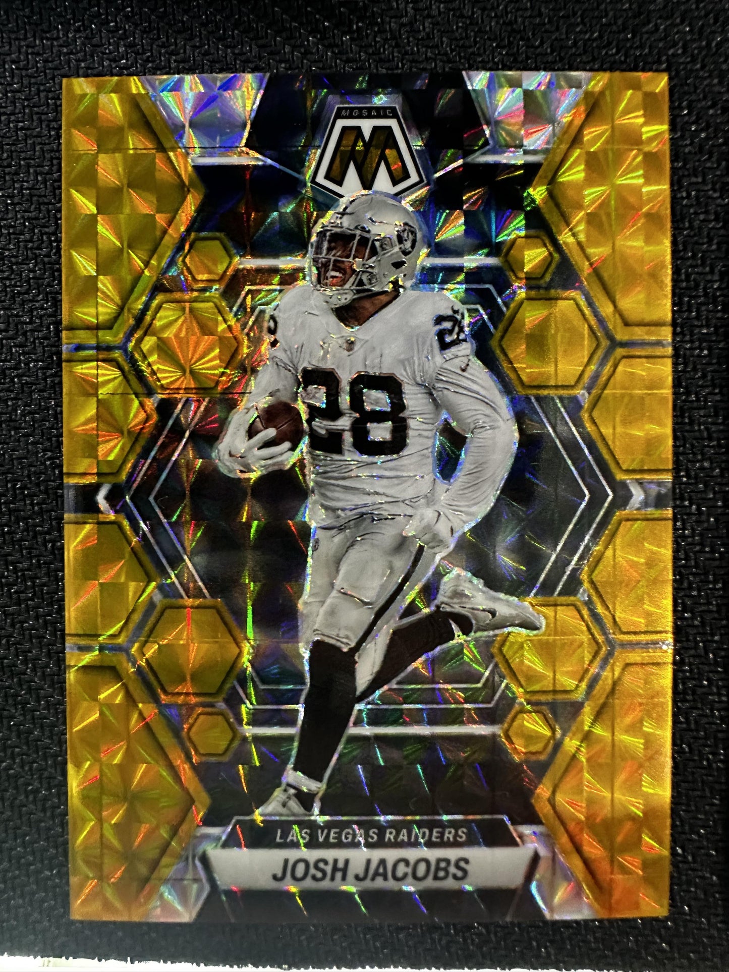 #119 Josh Jacobs 2023 Panini Mosaic SN #/10 Las Vegas Raiders sports Gold Mosaic