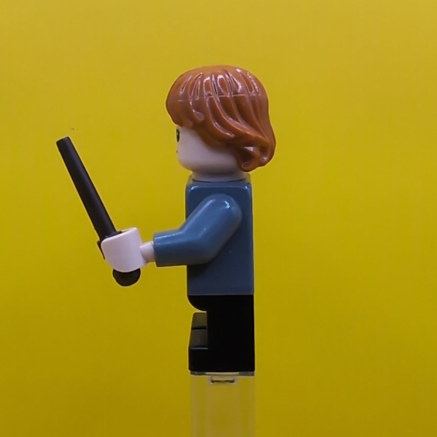 Ron Weasley hp273 Gryffindor Sweater with Crest Black Short Legs Minifigure Lego