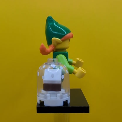 Holiday Elf col23-5 Series 23 (complete Set with Stand and Accessories) CMF Minifigure Lego