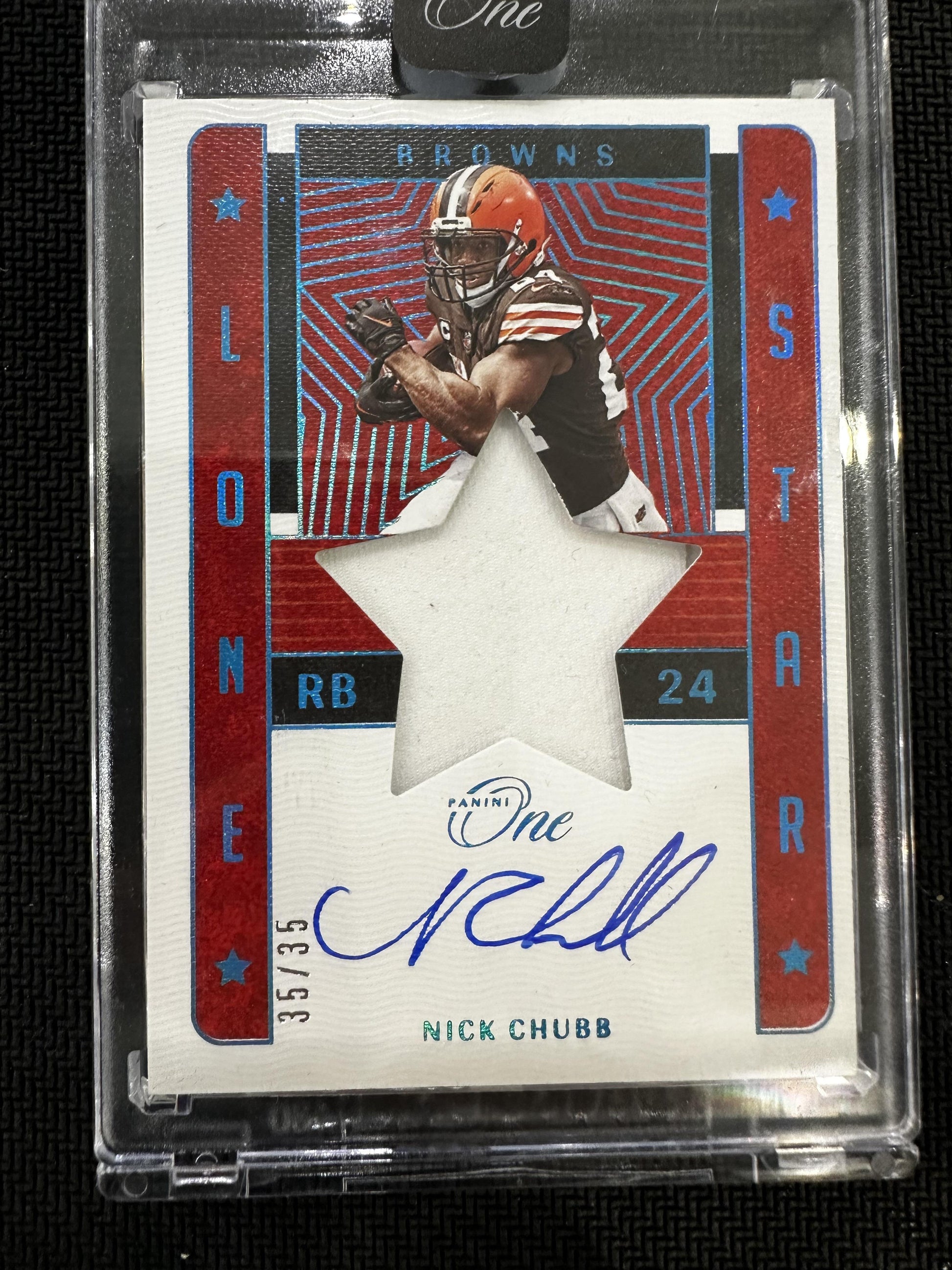 #99 Nick Chubb 2022 Panini One AU,MEM,SN Auto #/35 Cleveland Browns sports Blue