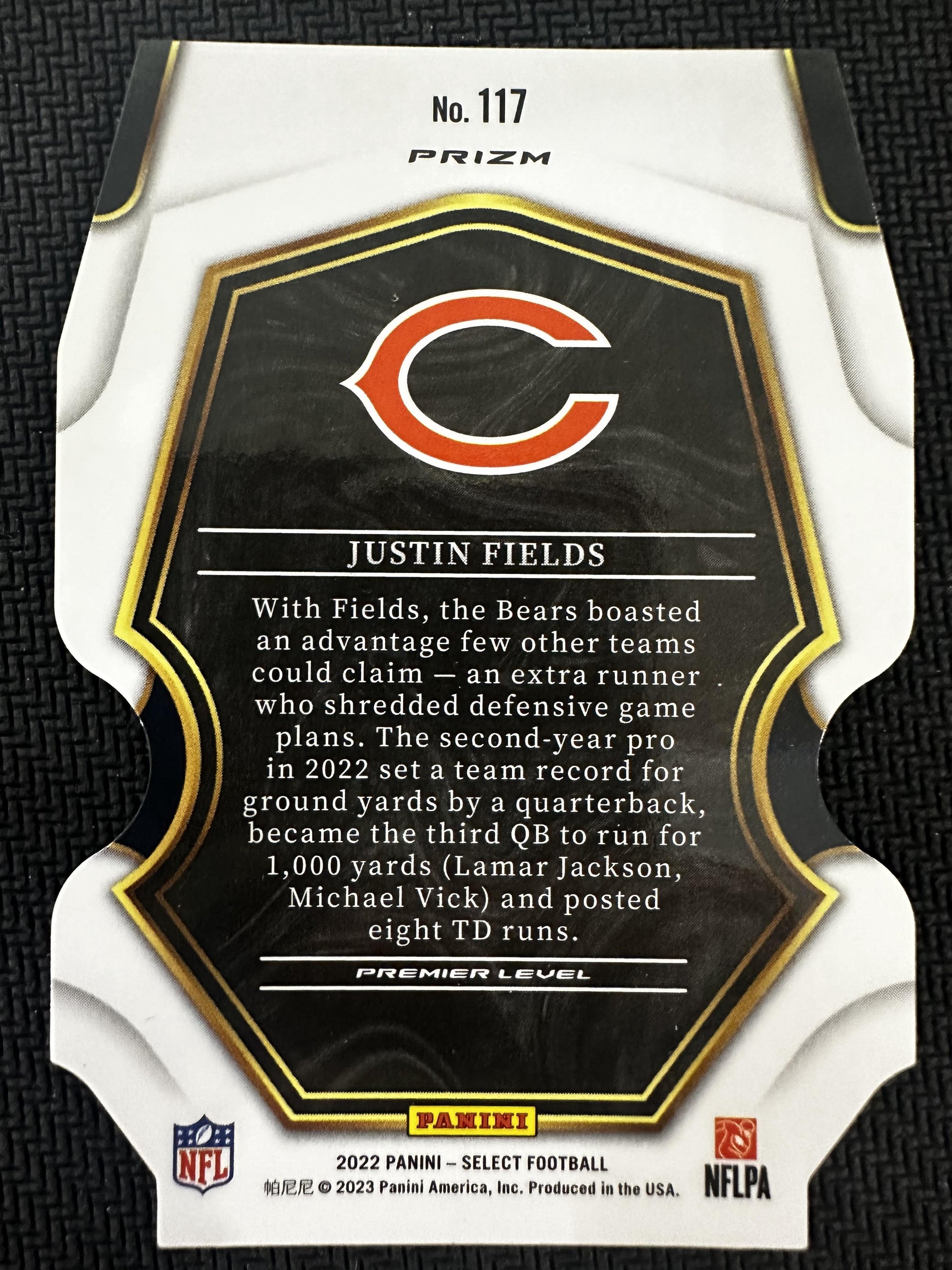 #117 Justin Fields 2022 Panini Select Chicago Bears sports Zebra Prizm Die Cut