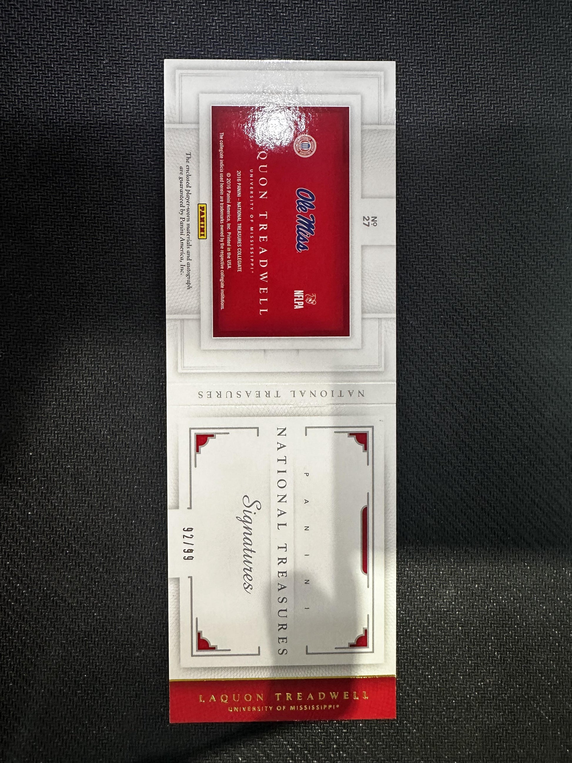 #27 Laquon Treadwell 2016 Panini National Treasures Collegiate Auto /99 Booklet