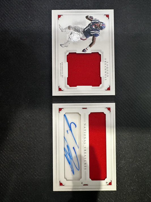 #27 Laquon Treadwell 2016 Panini National Treasures Collegiate Auto /99 Booklet