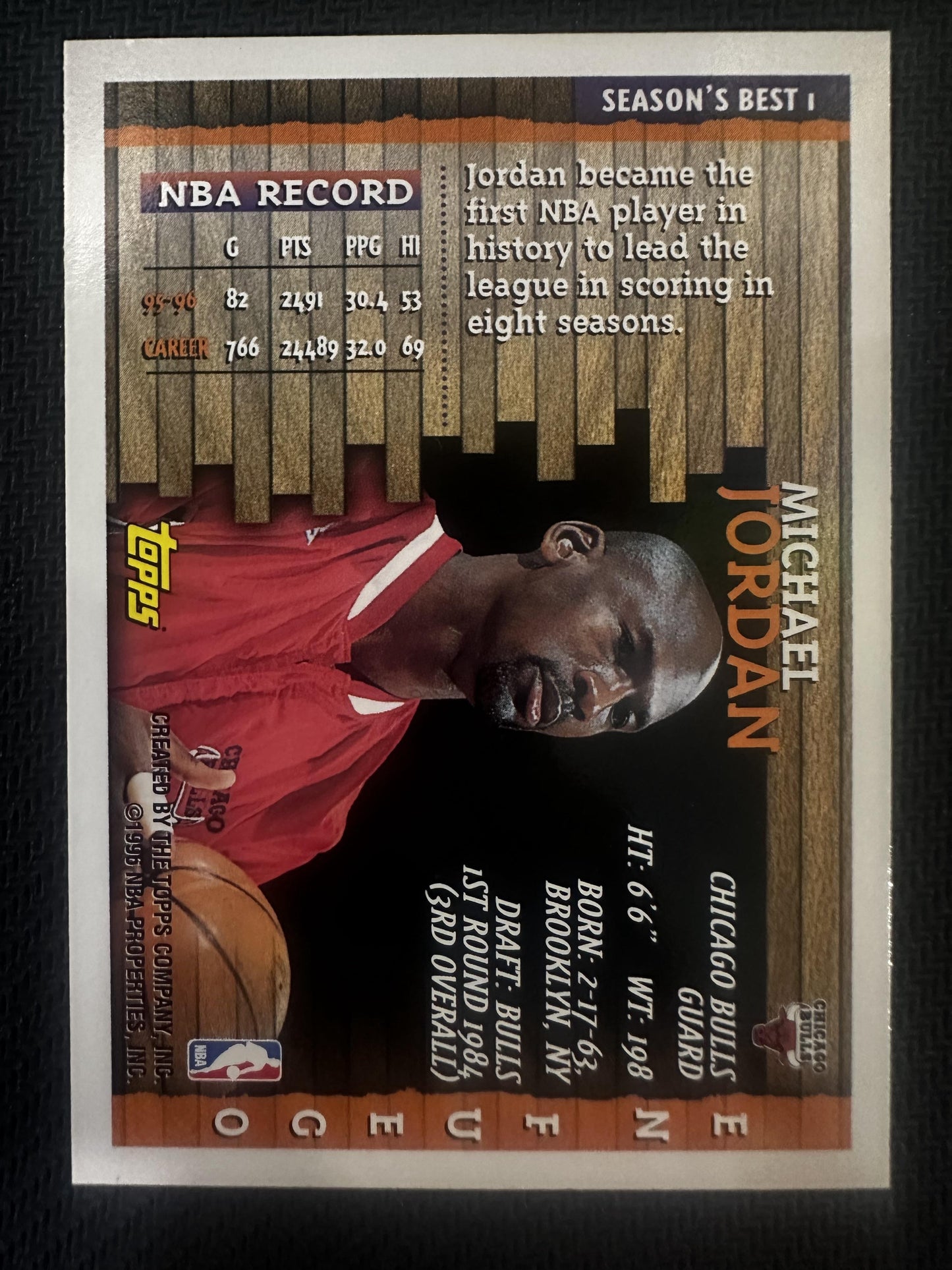 1996-97 Topps #1 Michael Jordan Season's Best