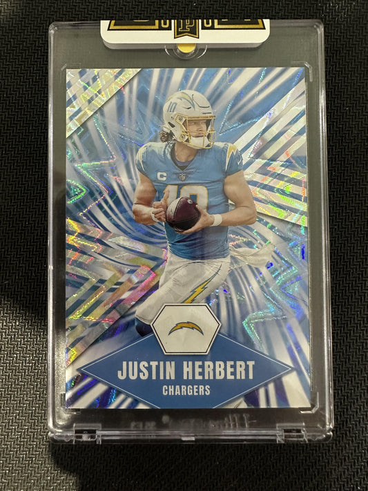 #BC18 Justin Herbert 2022 Panini Blockchain Blue Chips /34