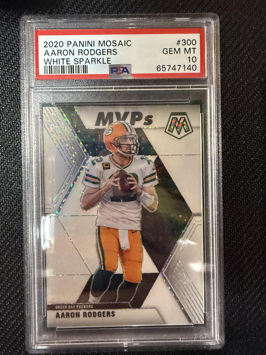 #300 Aaron Rodgers 2020 Panini Mosaic Green Bay Packers sports White Sparkle