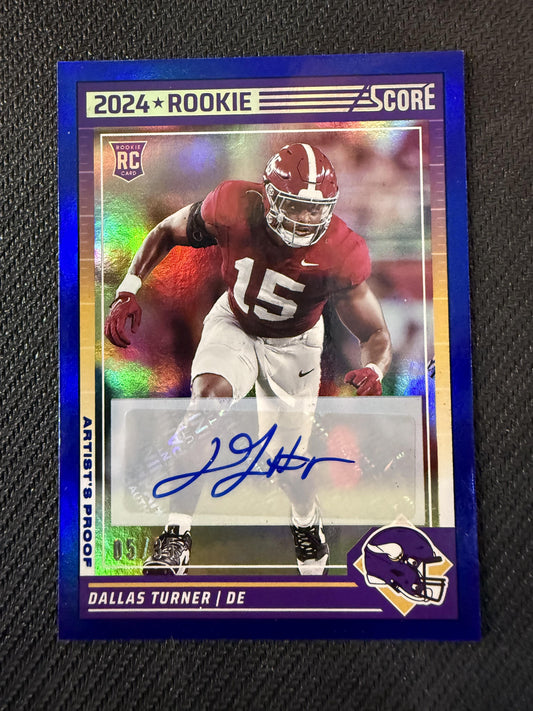#308 Dallas Turner 2024 Score Auto /35 Vikings Signatures Artist's Proof