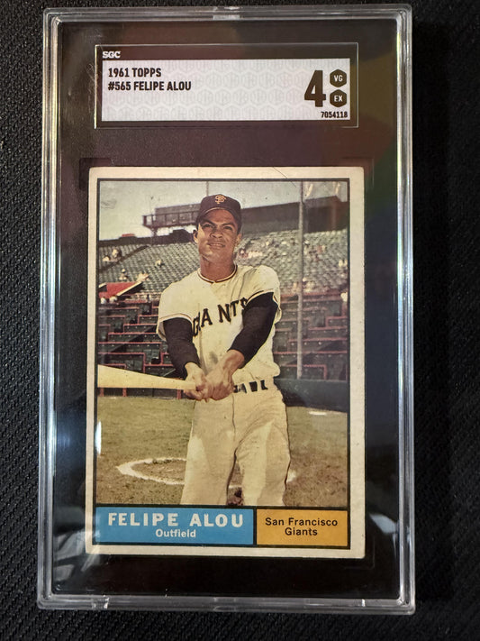 #565 Felipe Alou 1961 Topps San Francisco Giants sports