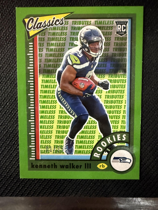 #158 Kenneth Walker III 2022 Panini Classics /25 Timeless Tributes Green