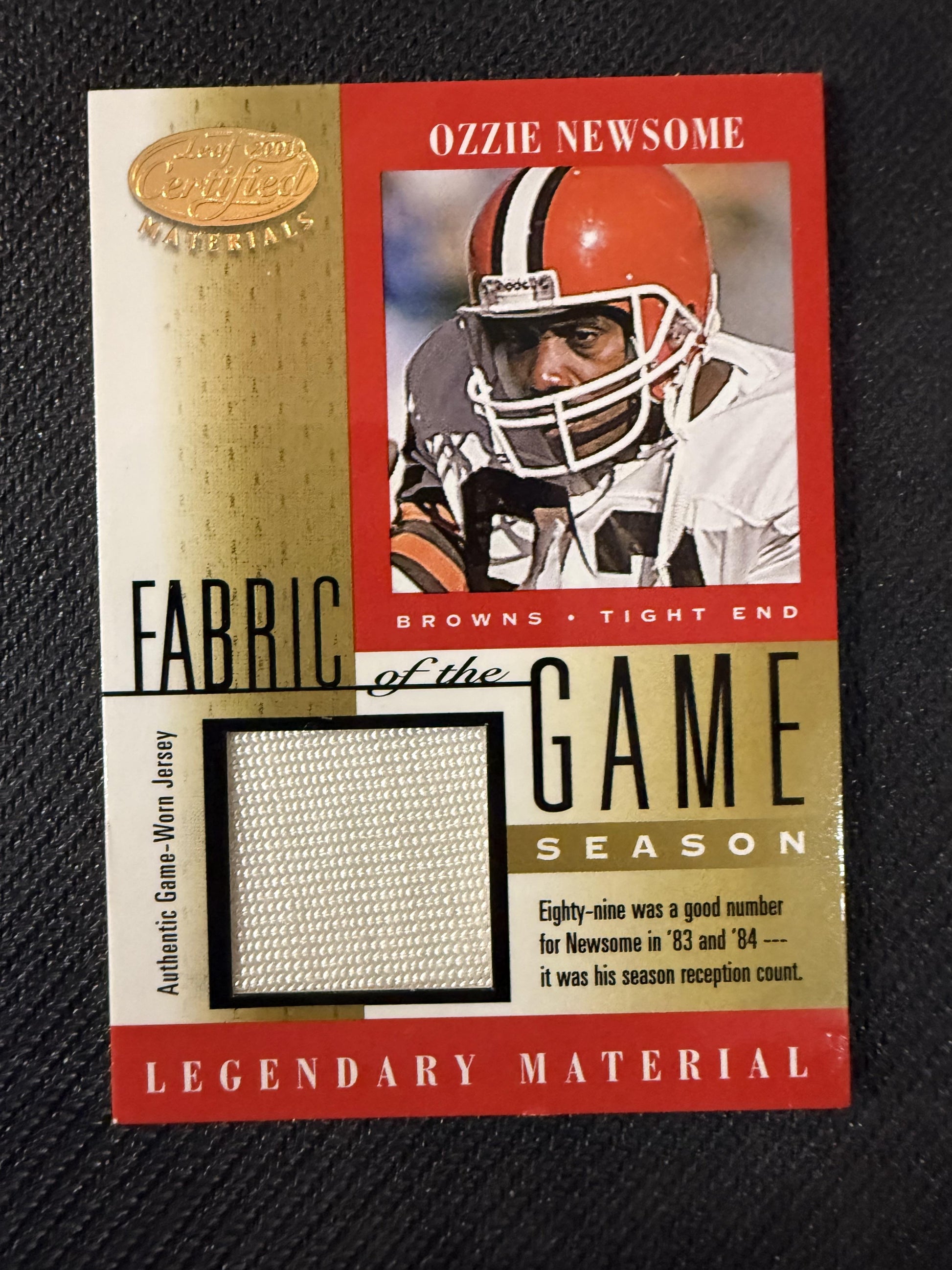 #FG-29 Ozzie Newsome 2001 Leaf Certified Materials /89 Fabric of the Game