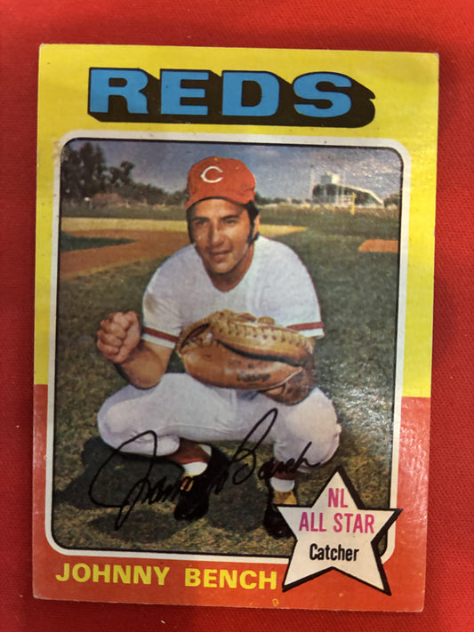 #260 Johnny Bench 1975 Topps Cincinnati Reds sports