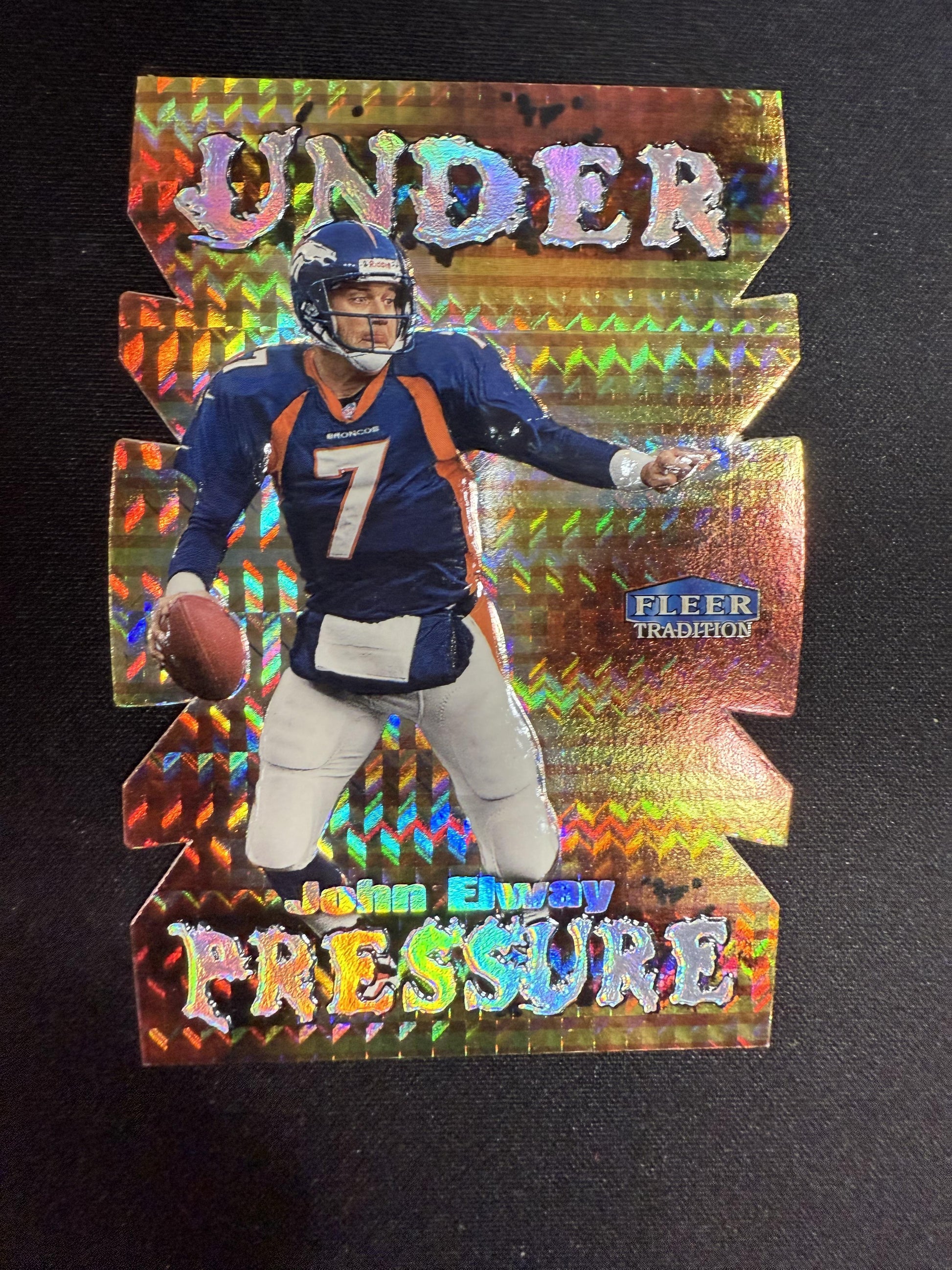 #4 UP John Elway 1999 Fleer Tradition Denver Broncos sports Under Pressure