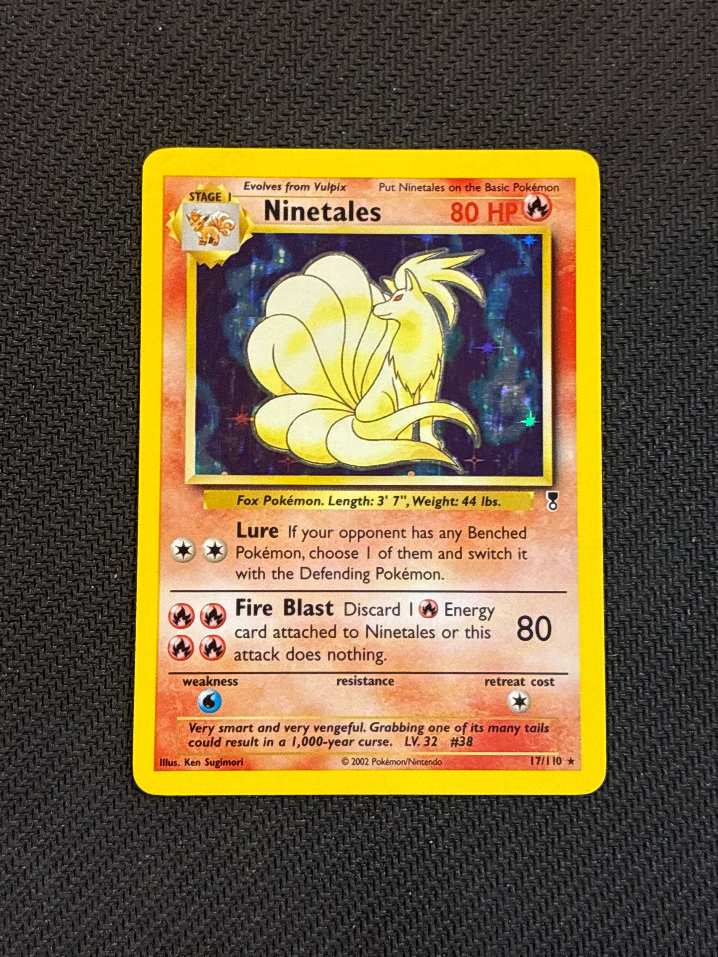Ninetales #17/110 -Legendary collection