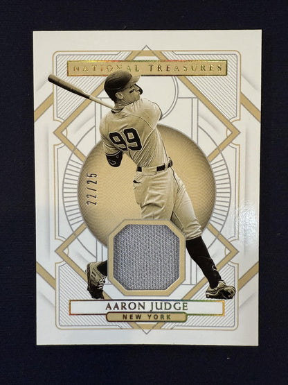 #129 Aaron Judge 2021 Panini National Treasures SN,MEM #/25 Yankees Holo Gold